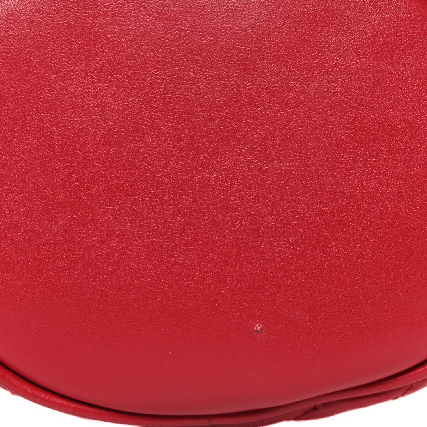 Calfskin Matelasse Mini GG Marmont 2.0 Bucket Bag Hibiscus Red