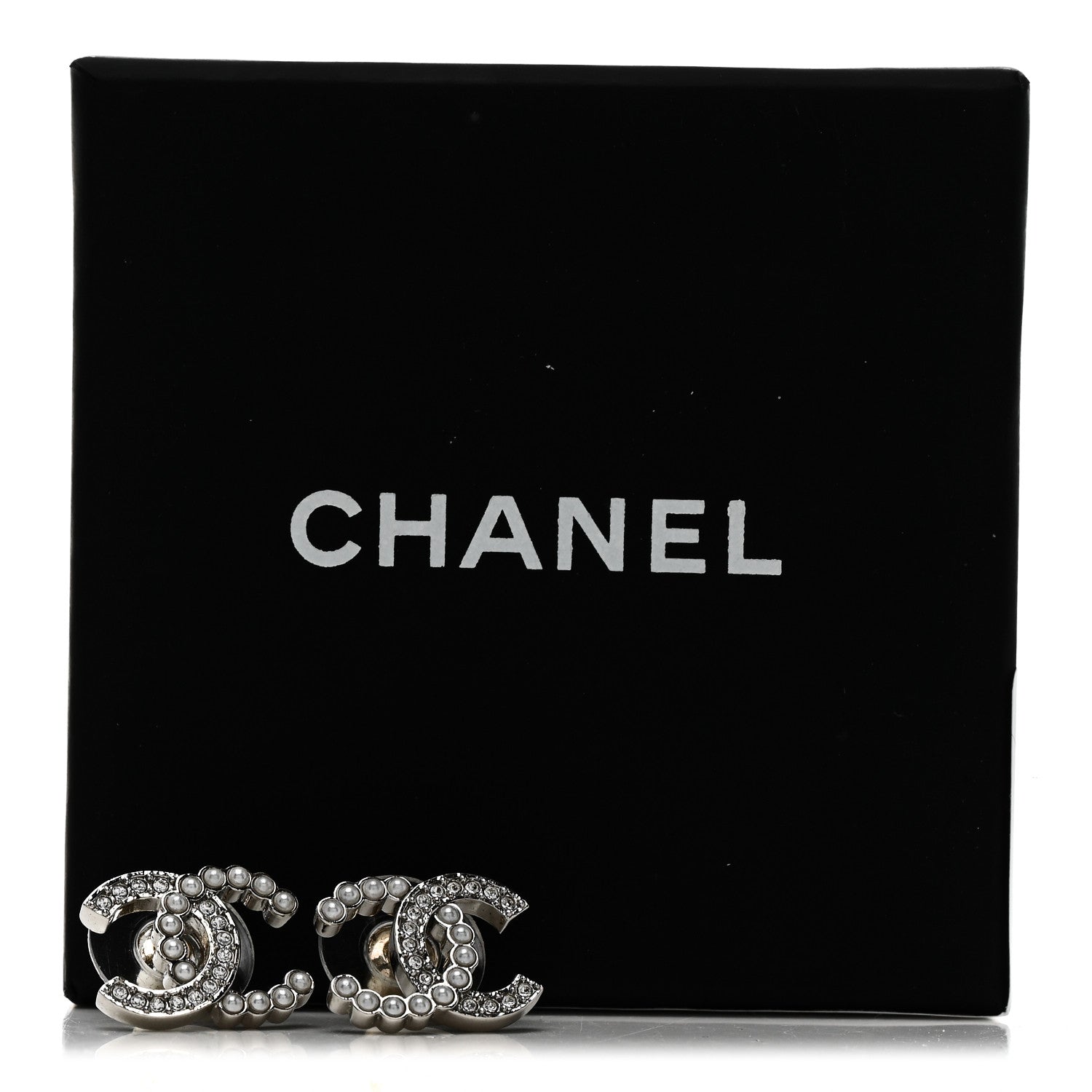 Crystal Pearl CC Earrings Silver