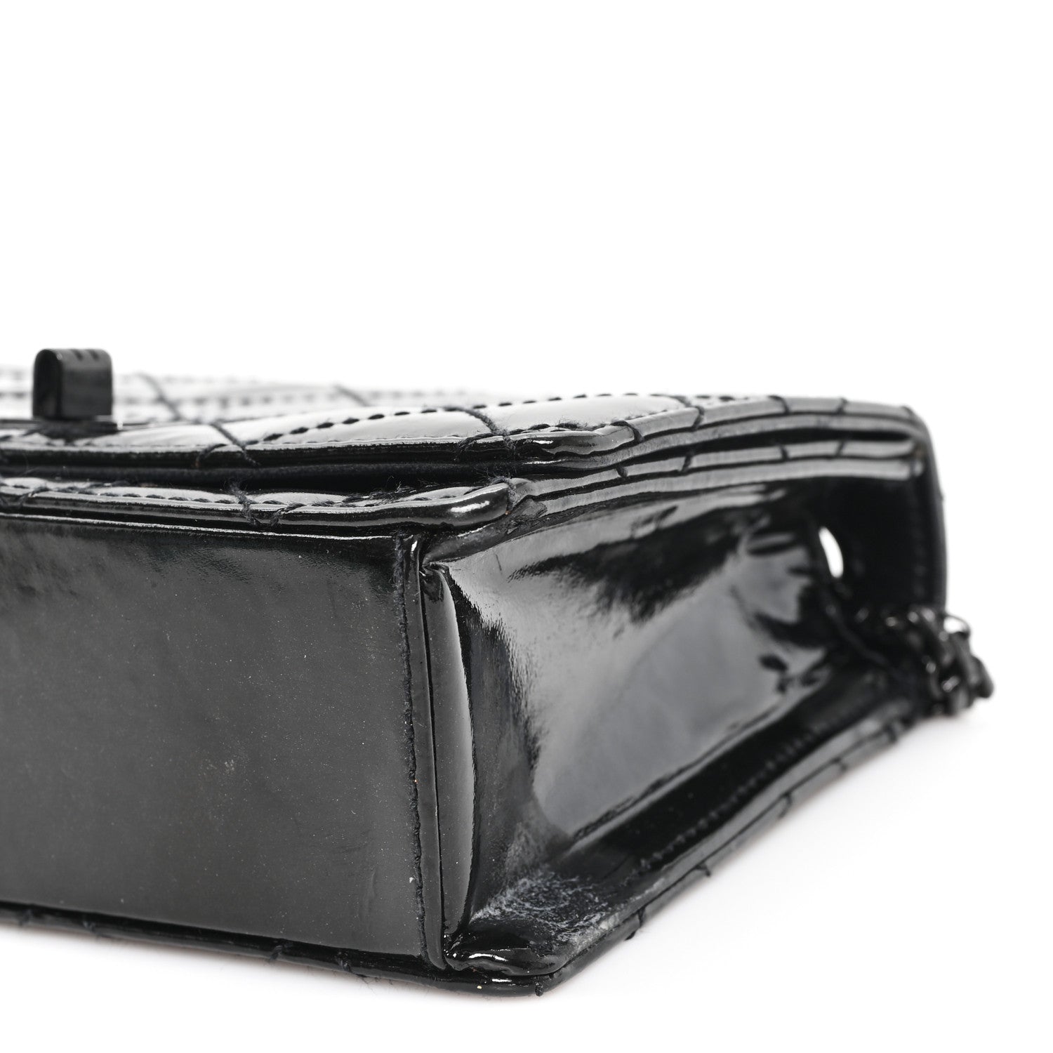 Patent Calfskin Quilted Reissue Mini Wallet On Chain So Black