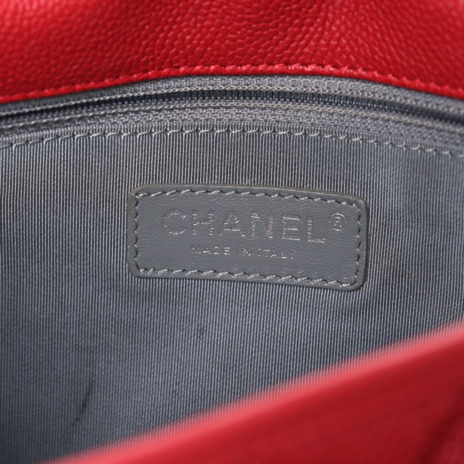 Caviar Quilted Medium French Riviera Flap Red