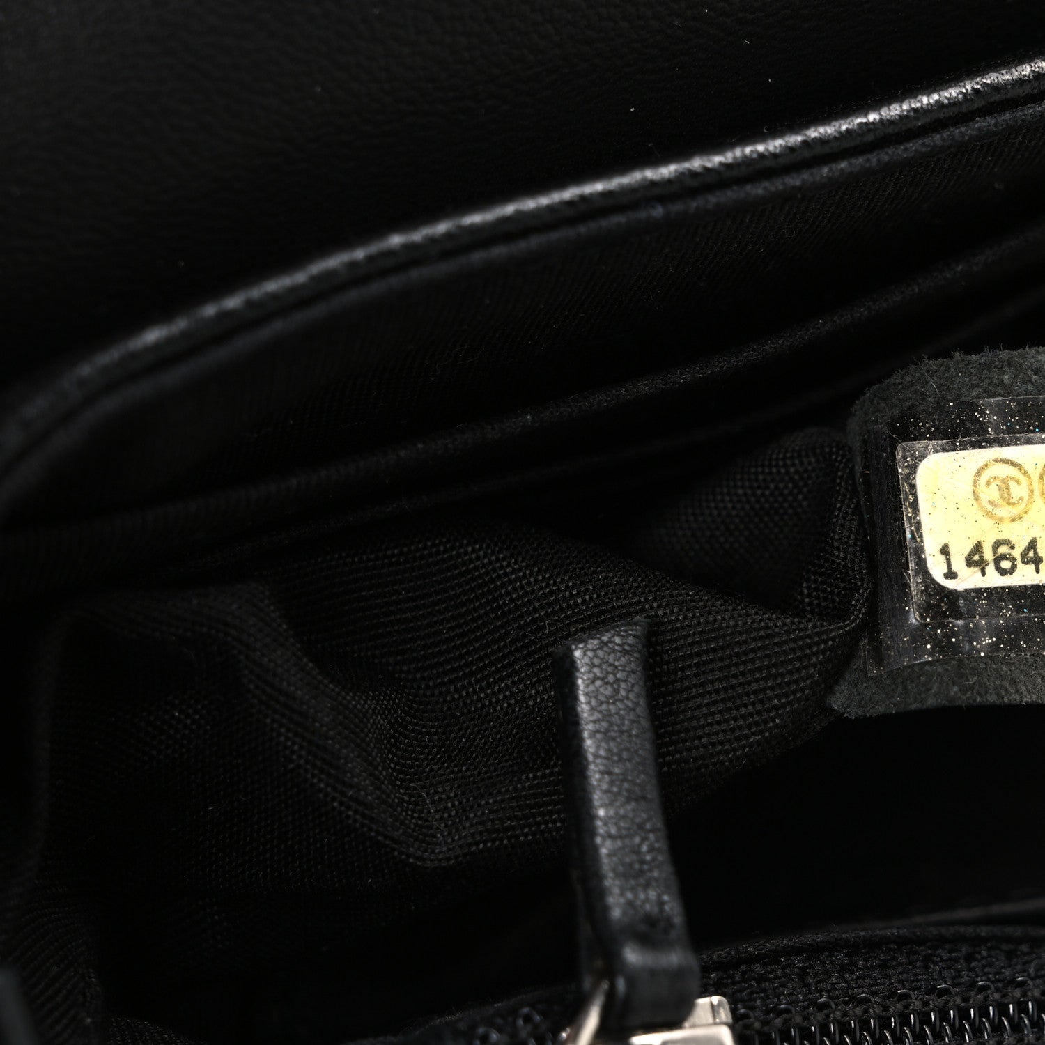 Lambskin Half Moon Wallet On Chain WOC Black