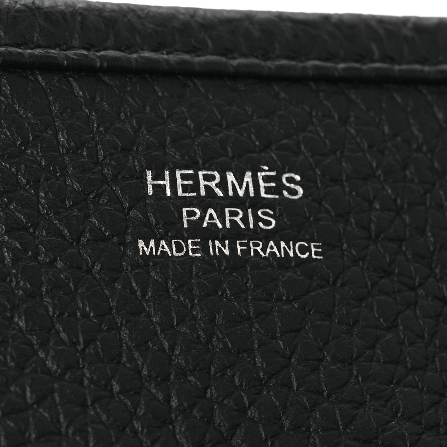 Taurillon Clemence Evelyne III PM Black
