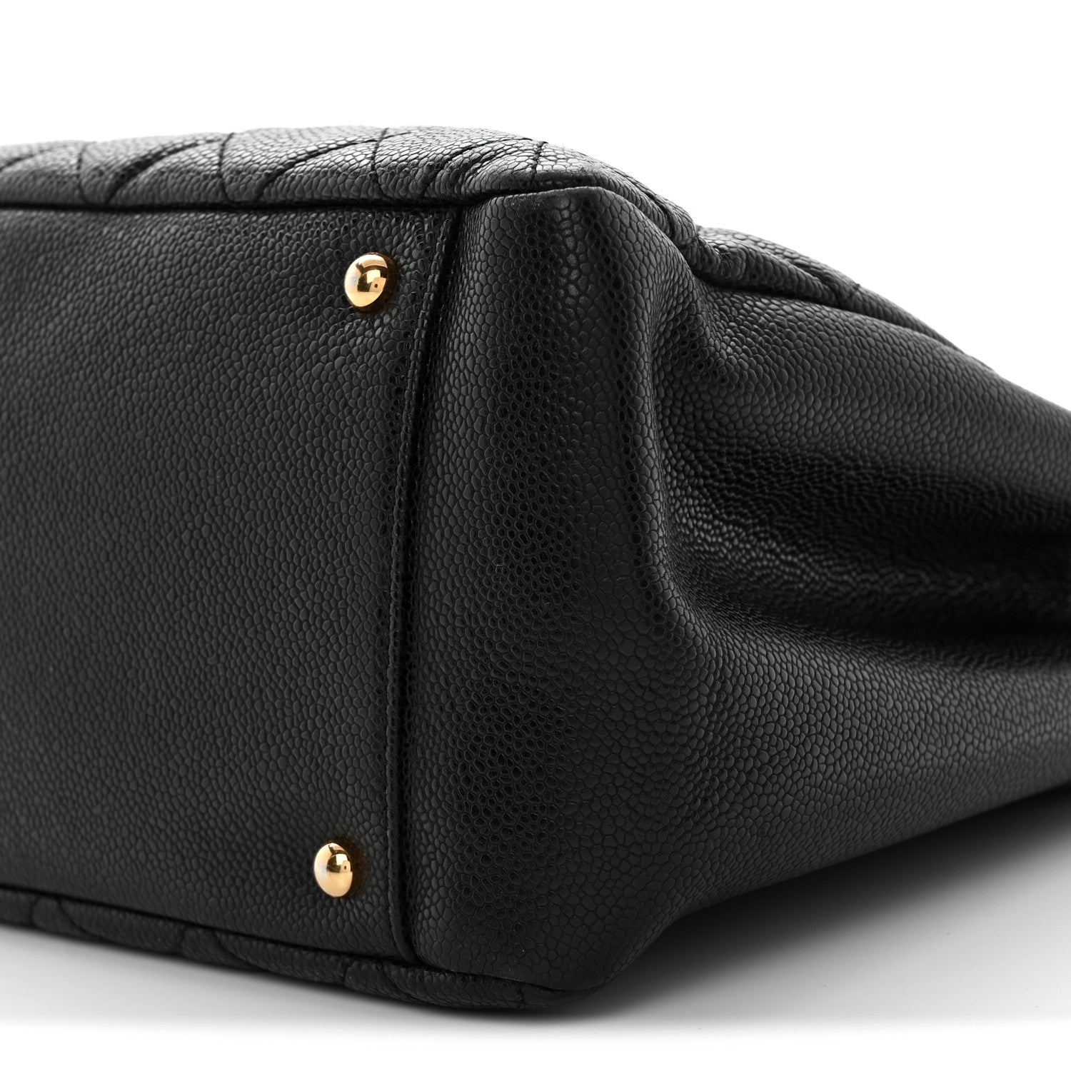 Caviar Quilted XL Grand Shopping Tote GST Black