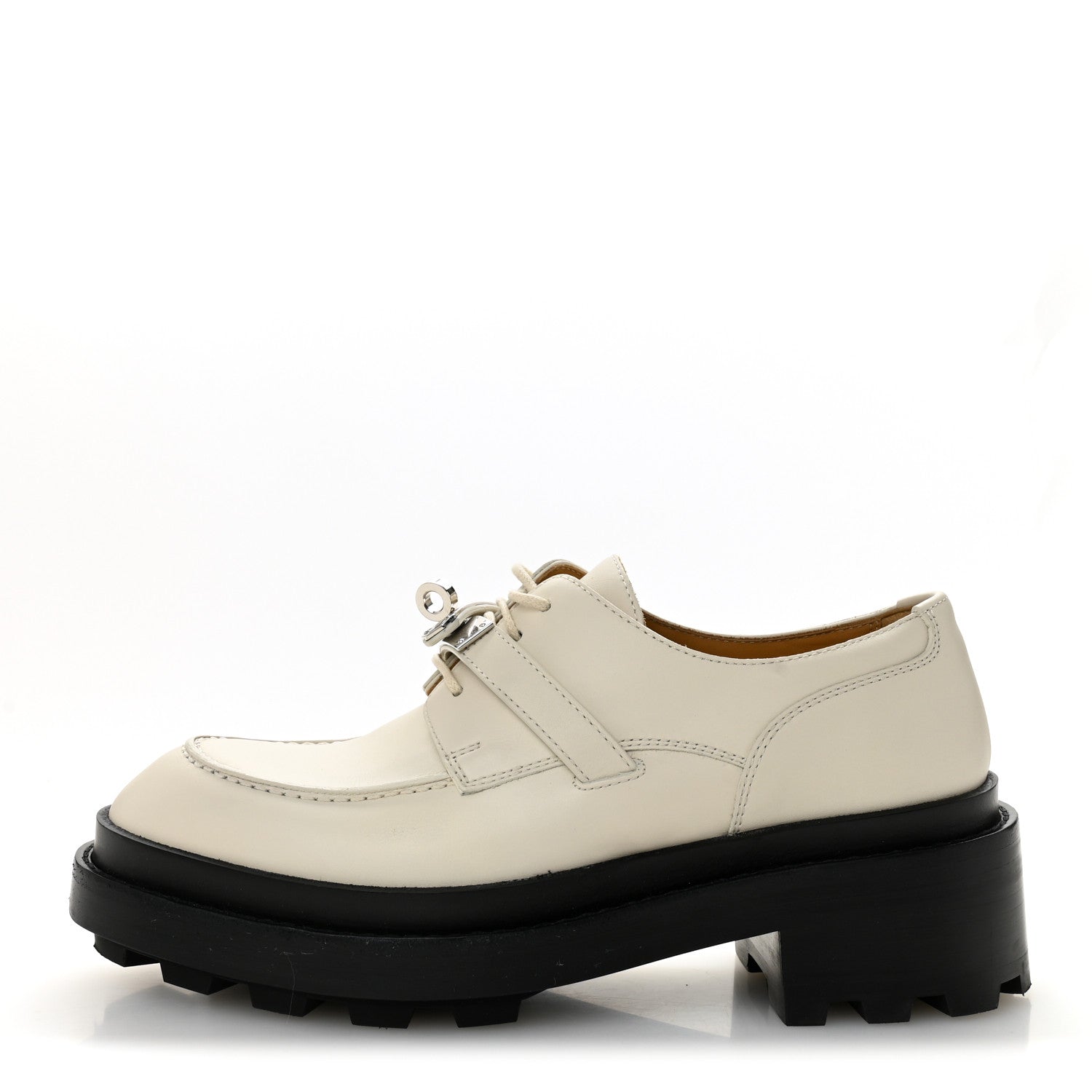 Glossed Calfskin First Derby 36.5 Beige Glaise