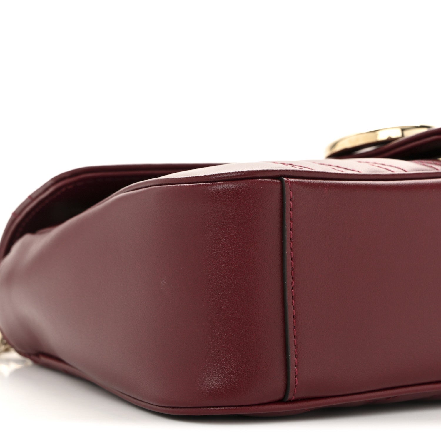 Calfskin Matelasse Medium GG Marmont Shoulder Bag Rosso Ancora Red