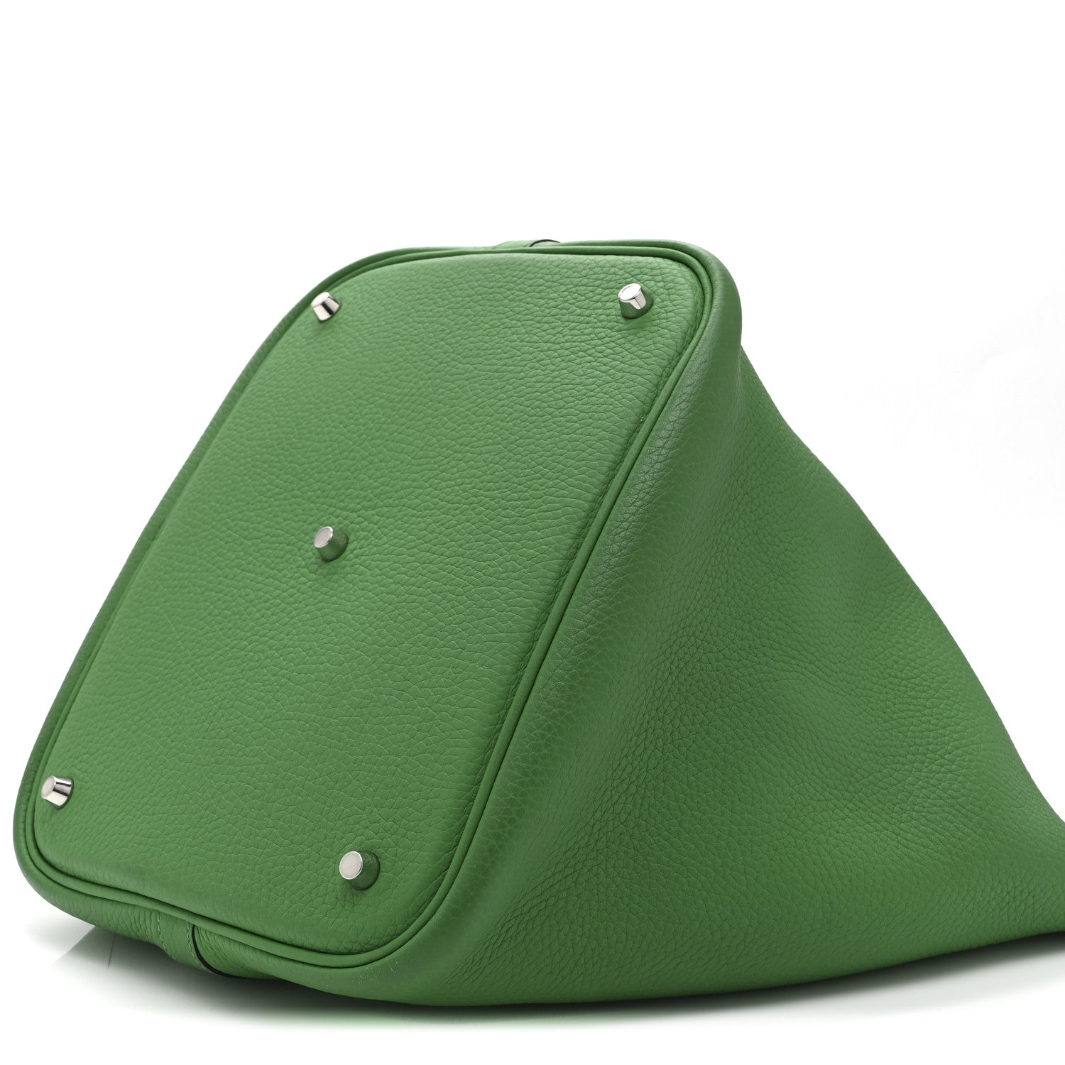 Taurillon Clemence Picotin Lock 26 GM Bamboo