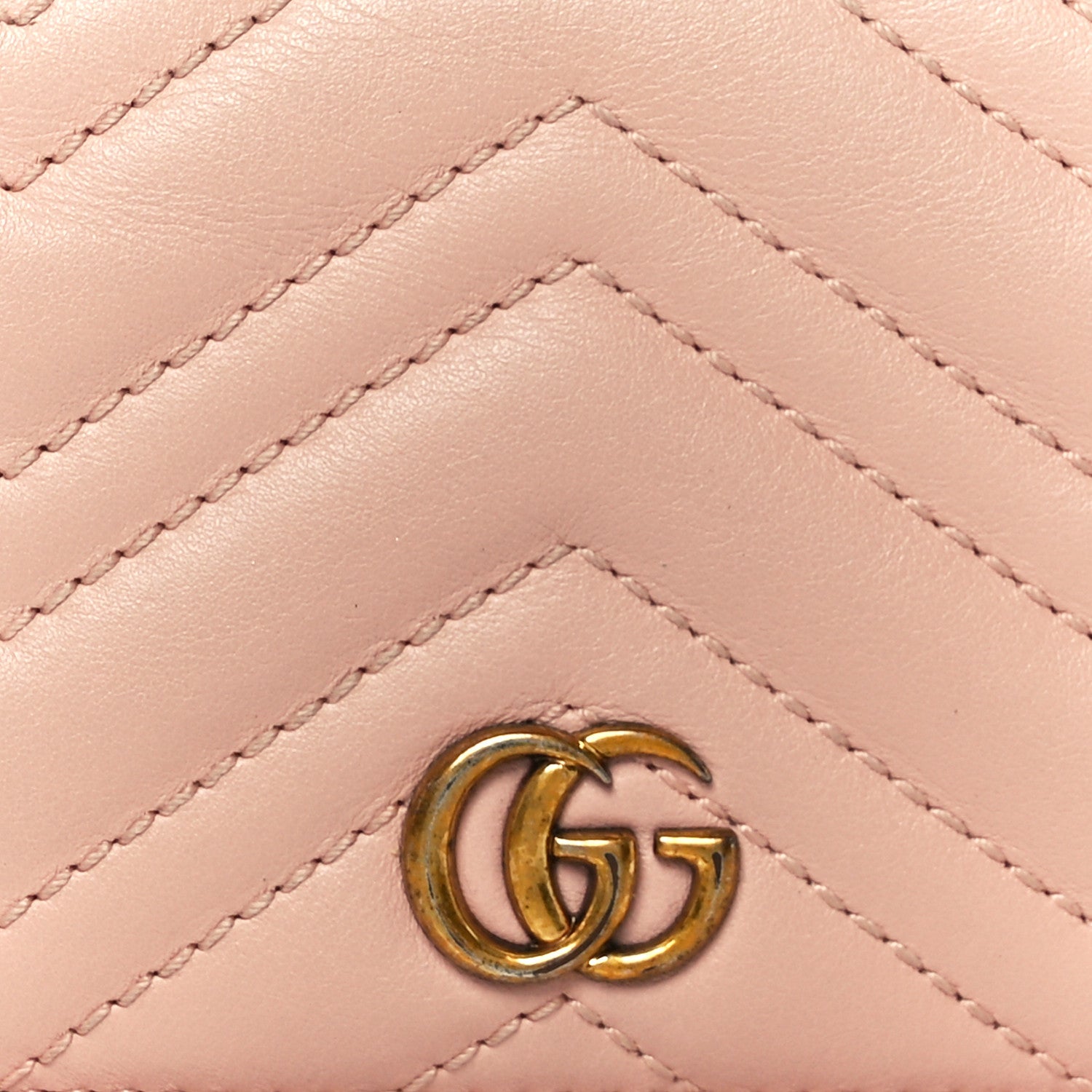 Calfskin Matelasse GG Marmont Card Case Wallet Perfect Pink
