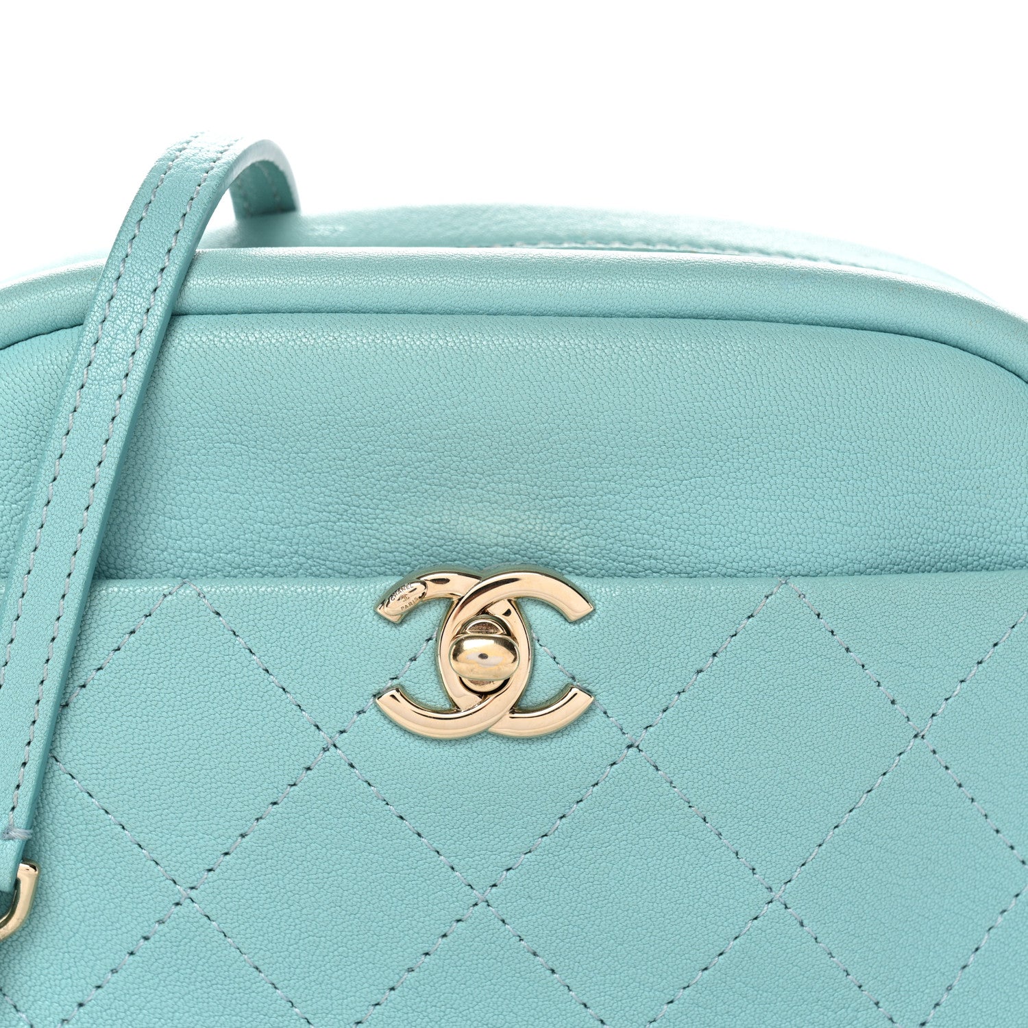 Goatskin Quilted Small Casual Trip Camera Case Light Blue