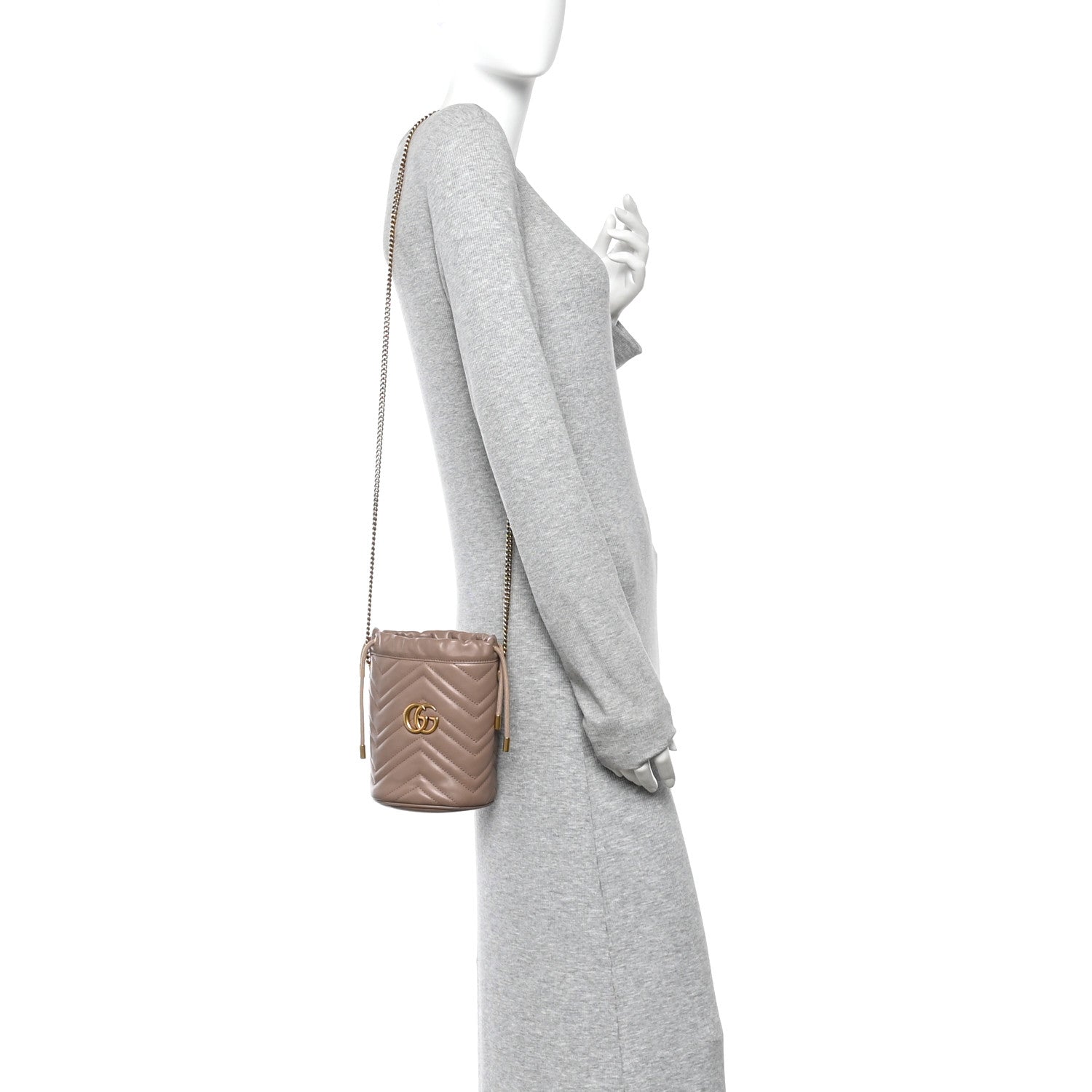 Calfskin Matelasse Mini GG Marmont 2.0 Bucket Bag Porcelain Rose