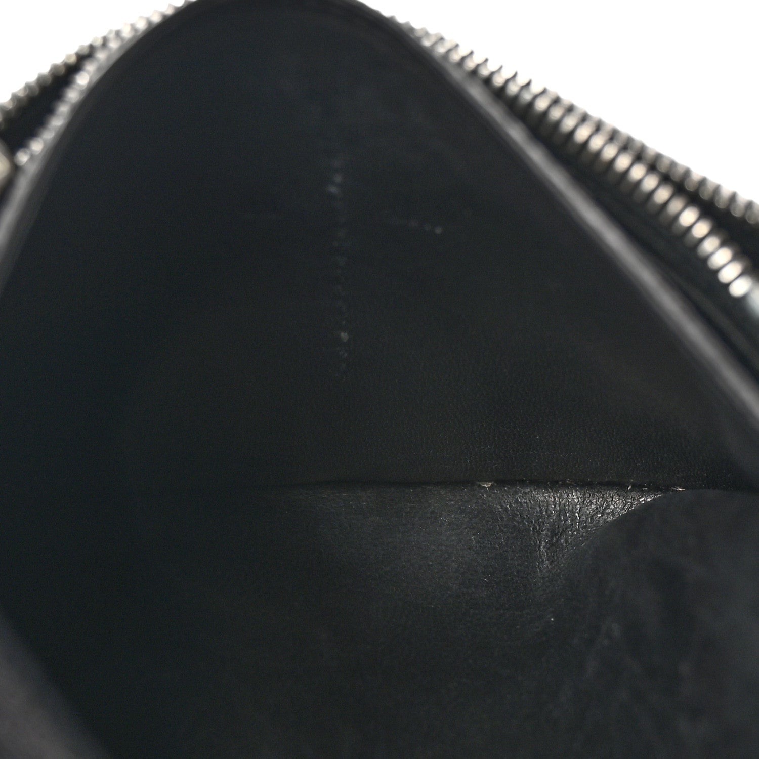 Togo Dogon Compact Wallet Black