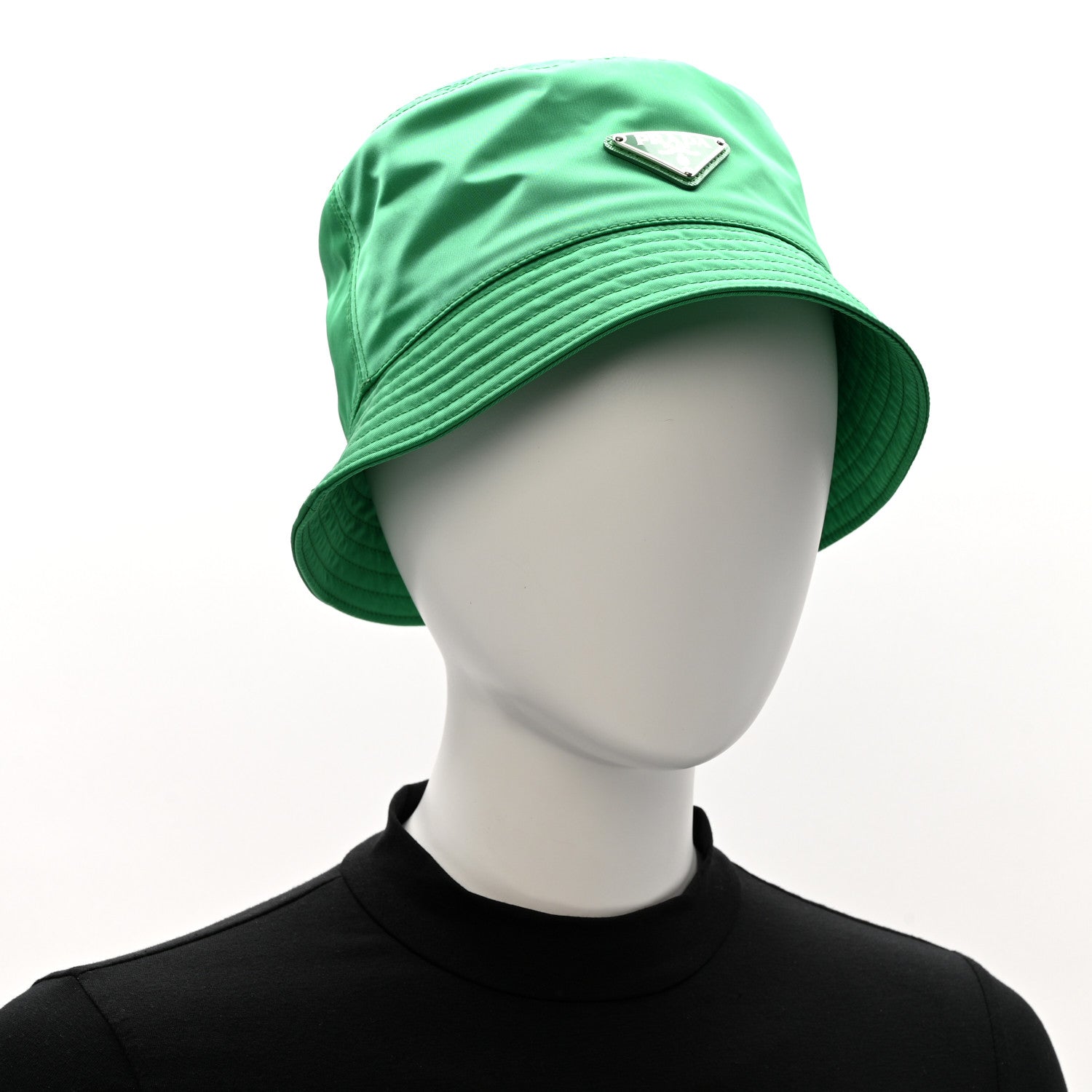 Re-Nylon Triangle Womens Bucket Hat S Menta