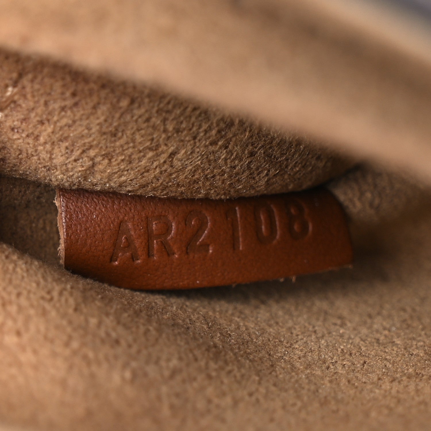 Monogram Marignan Sesame