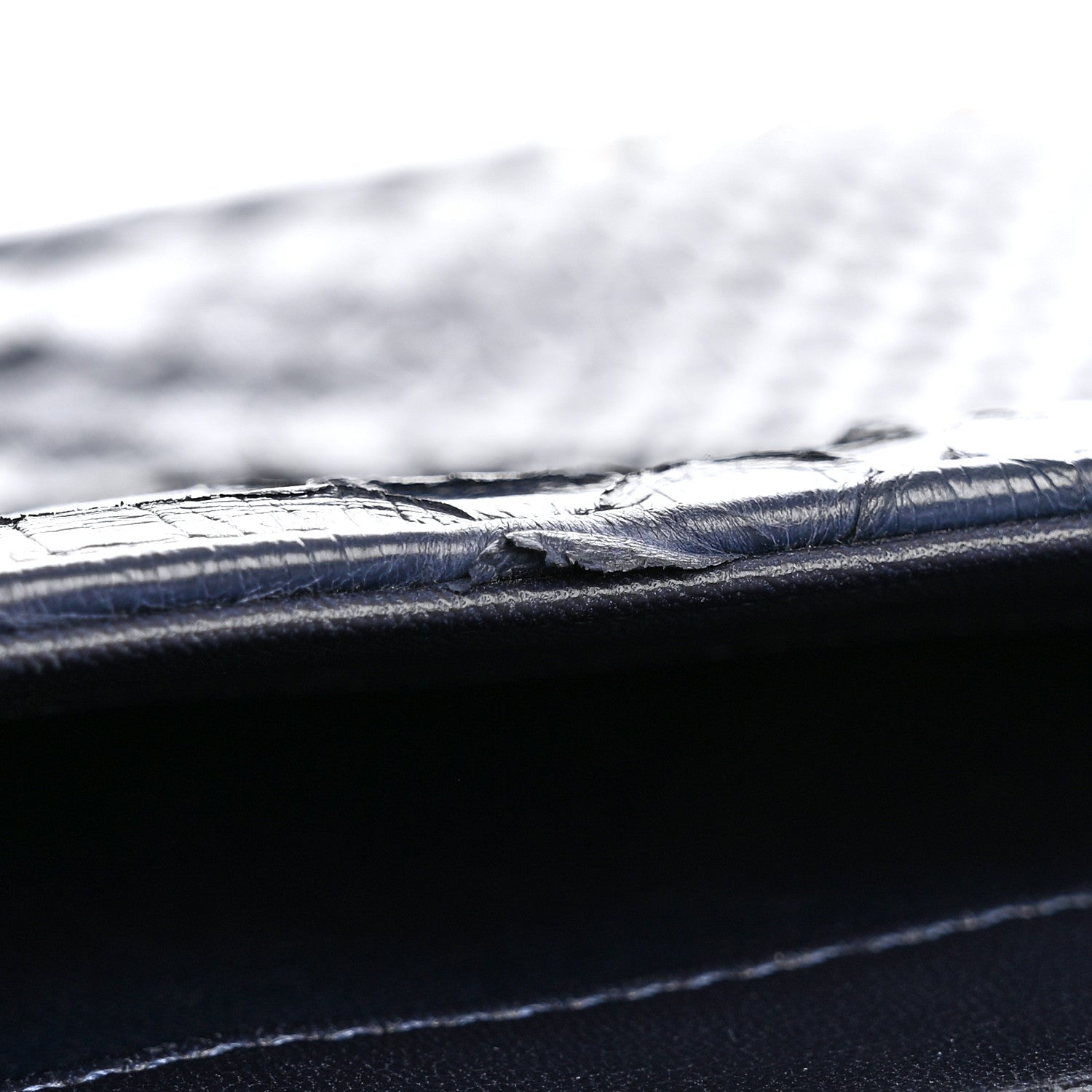 Snakeskin CC Unchained Clutch Navy