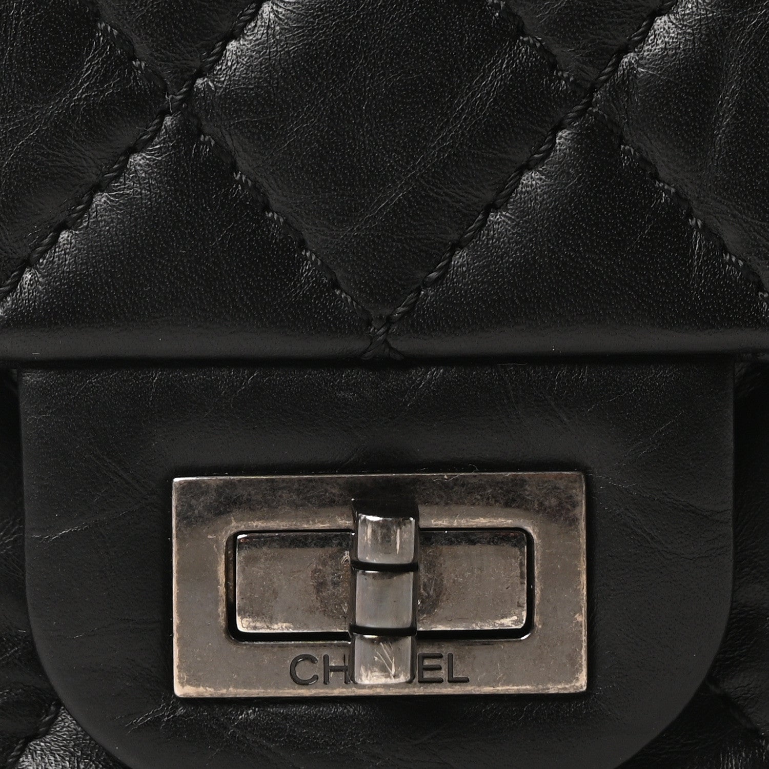 Aged Calfskin Quilted 2.55 Reissue 225 Flap Black