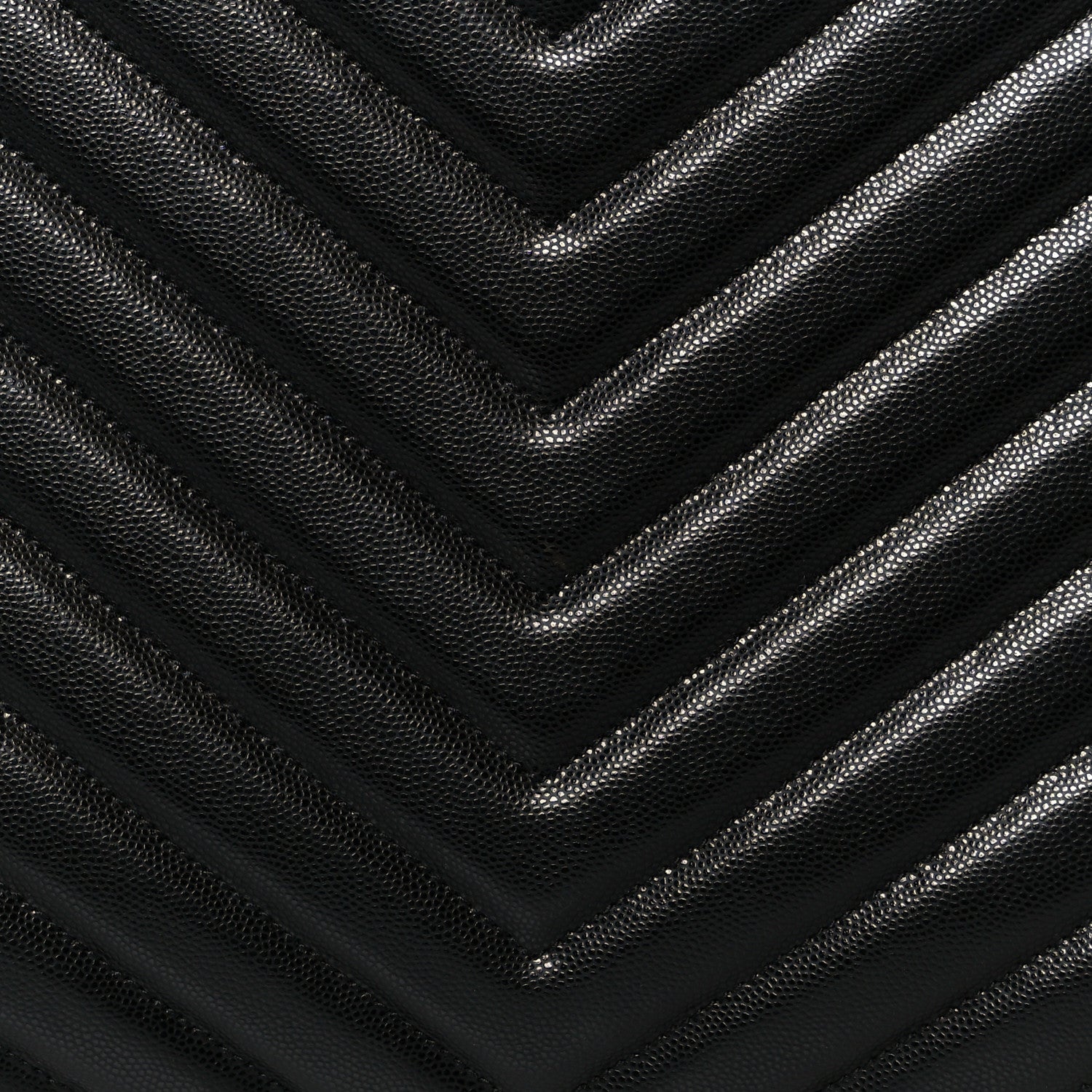 Grain de Poudre Matelasse Chevron Medium Tribeca Shopping Bag Black