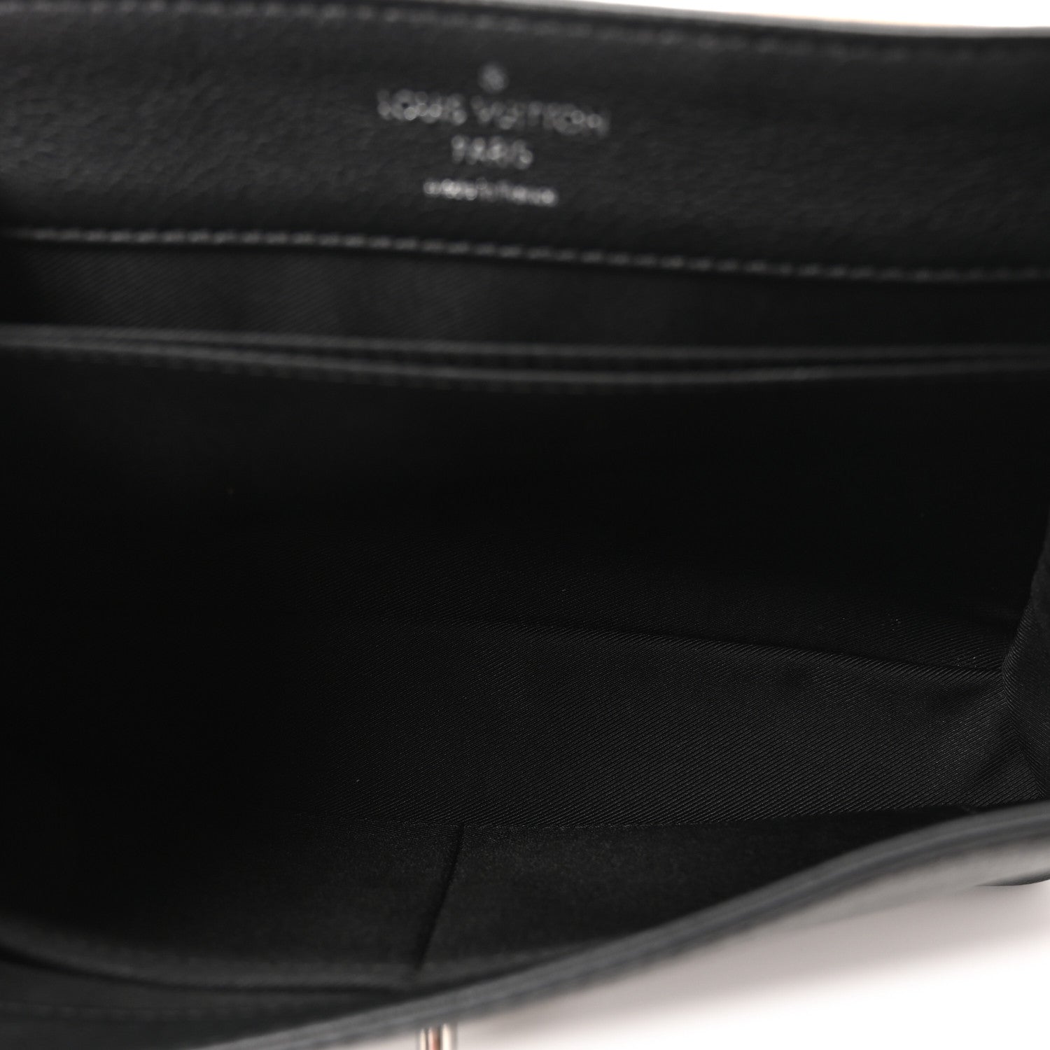 Soft Calfskin Lockme II Top Handle Vanille Black