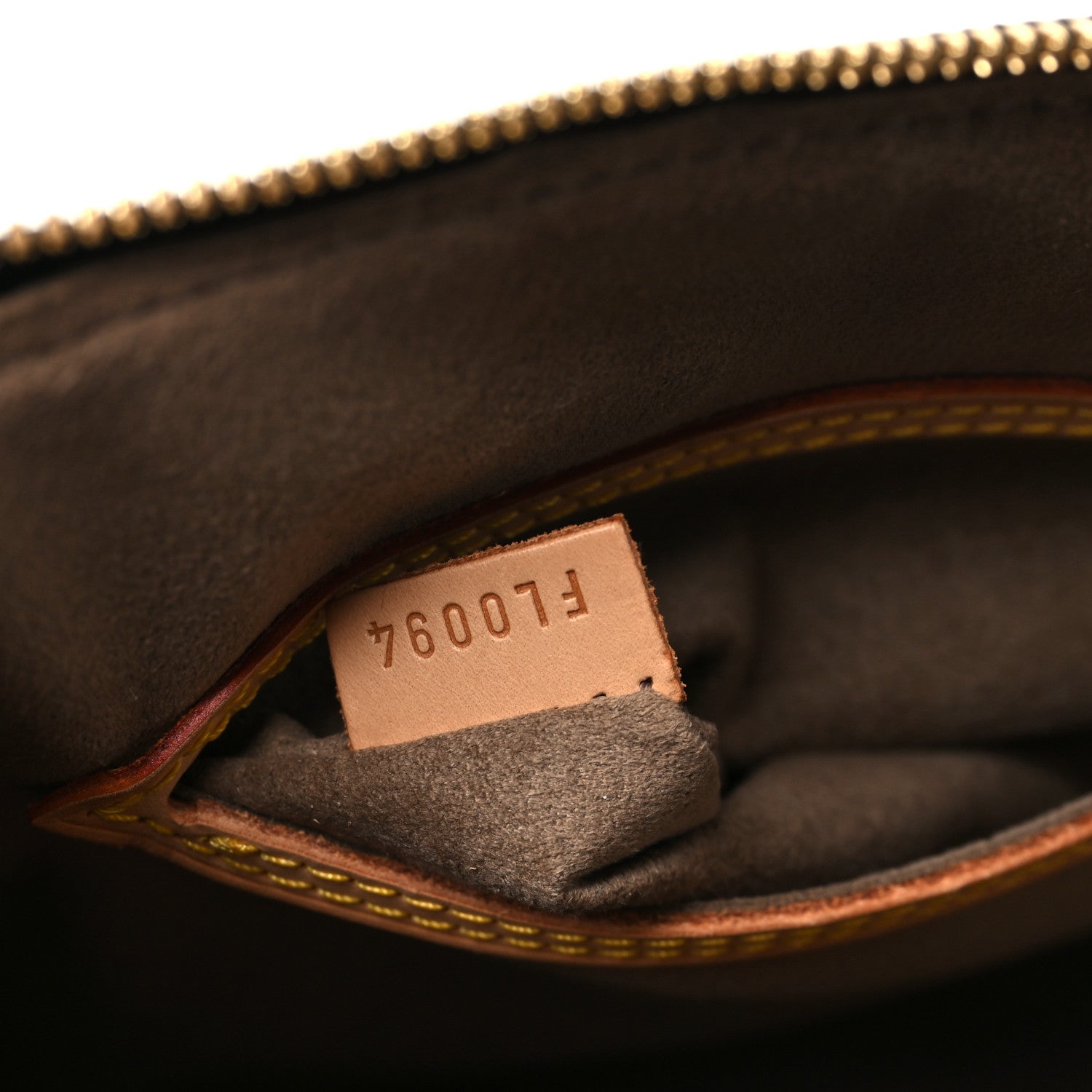 Monogram Multicolor Alma Black