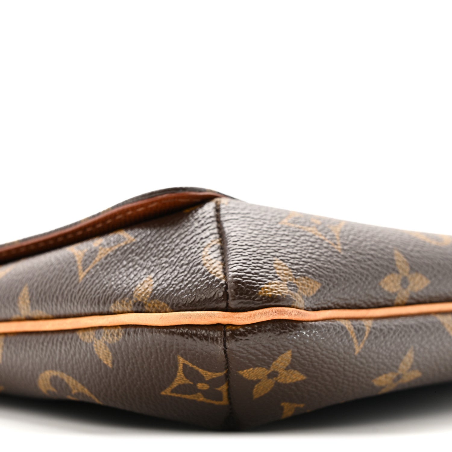 Monogram Musette Tango