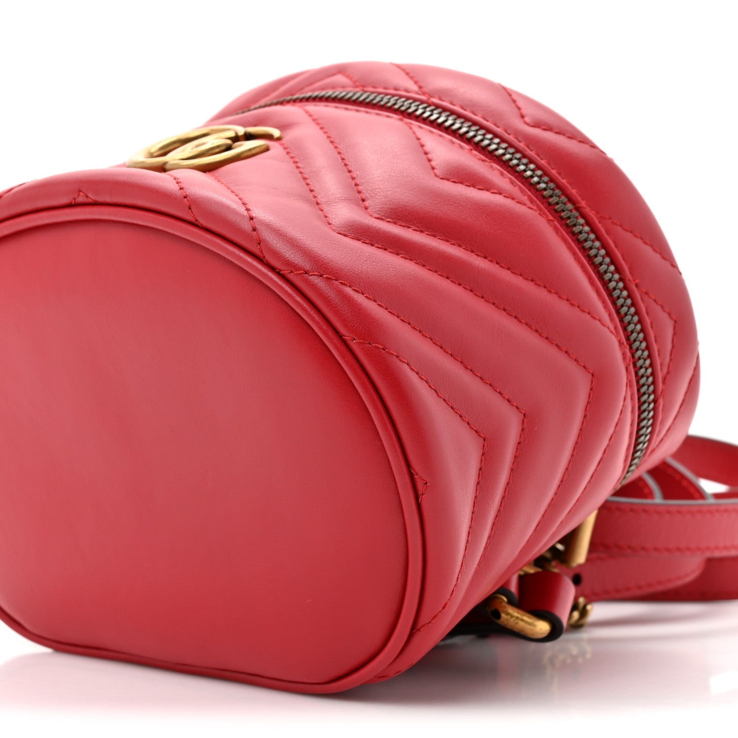 Calfskin Matelasse Mini GG Marmont Round Backpack Hibiscus Red
