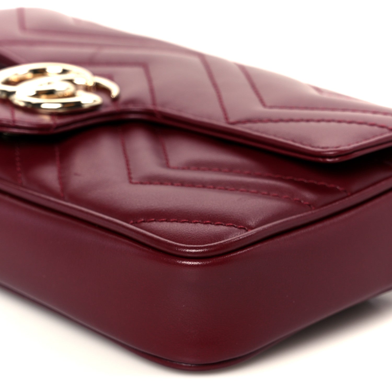 Calfskin Matelasse Mini GG Marmont Shoulder Bag With Card Holder Rosso Ancora