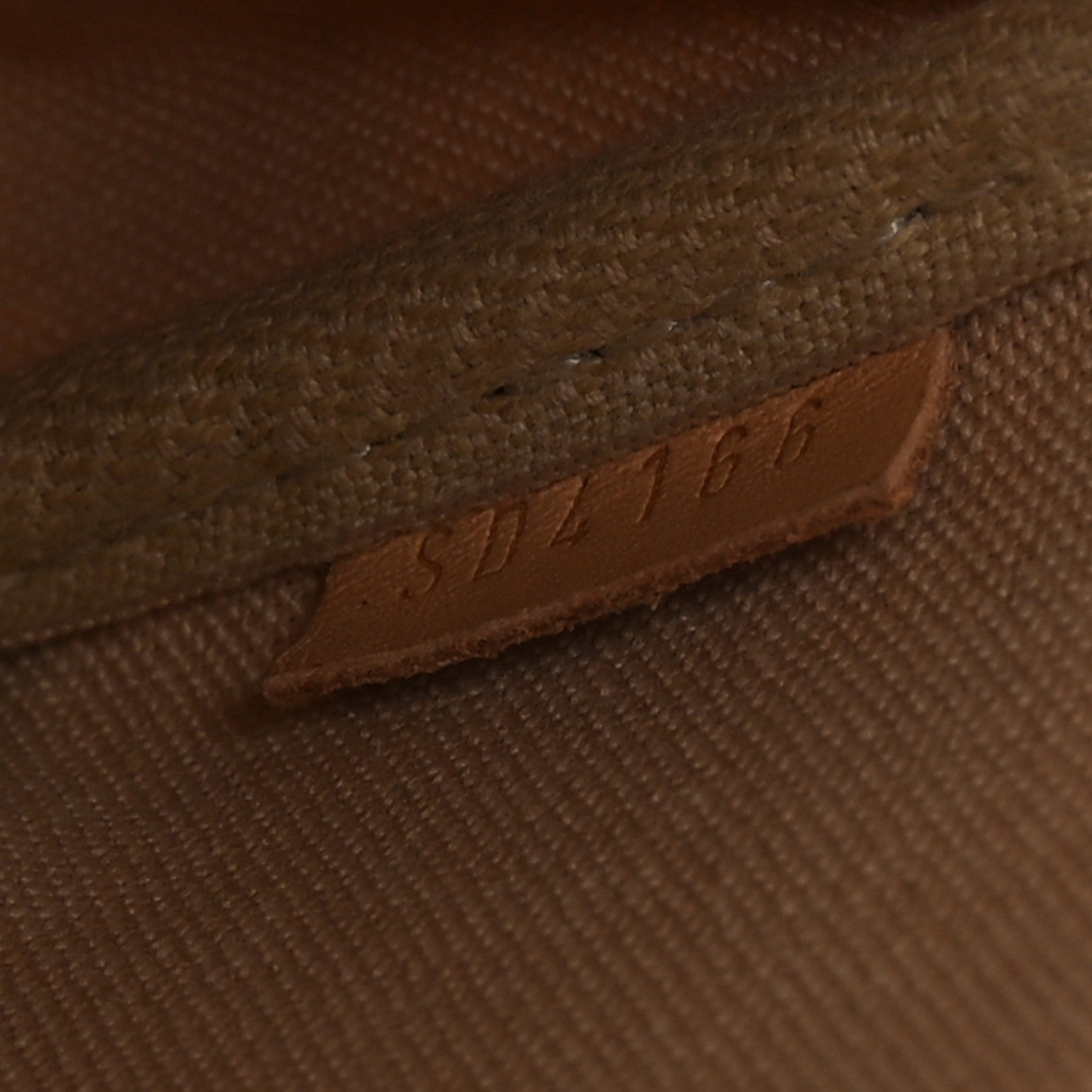 Damier Azur Favorite PM