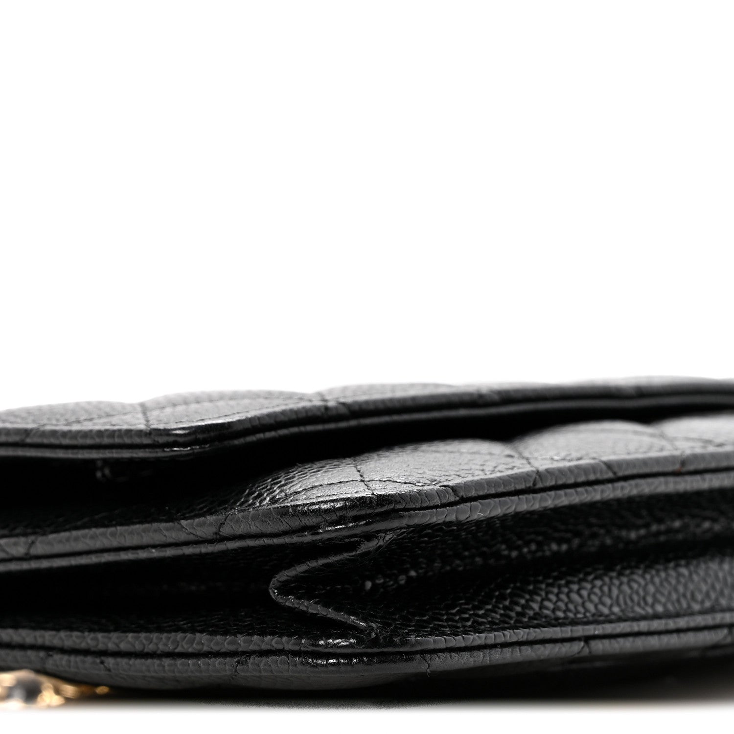 Caviar Quilted Wallet on Chain WOC Black