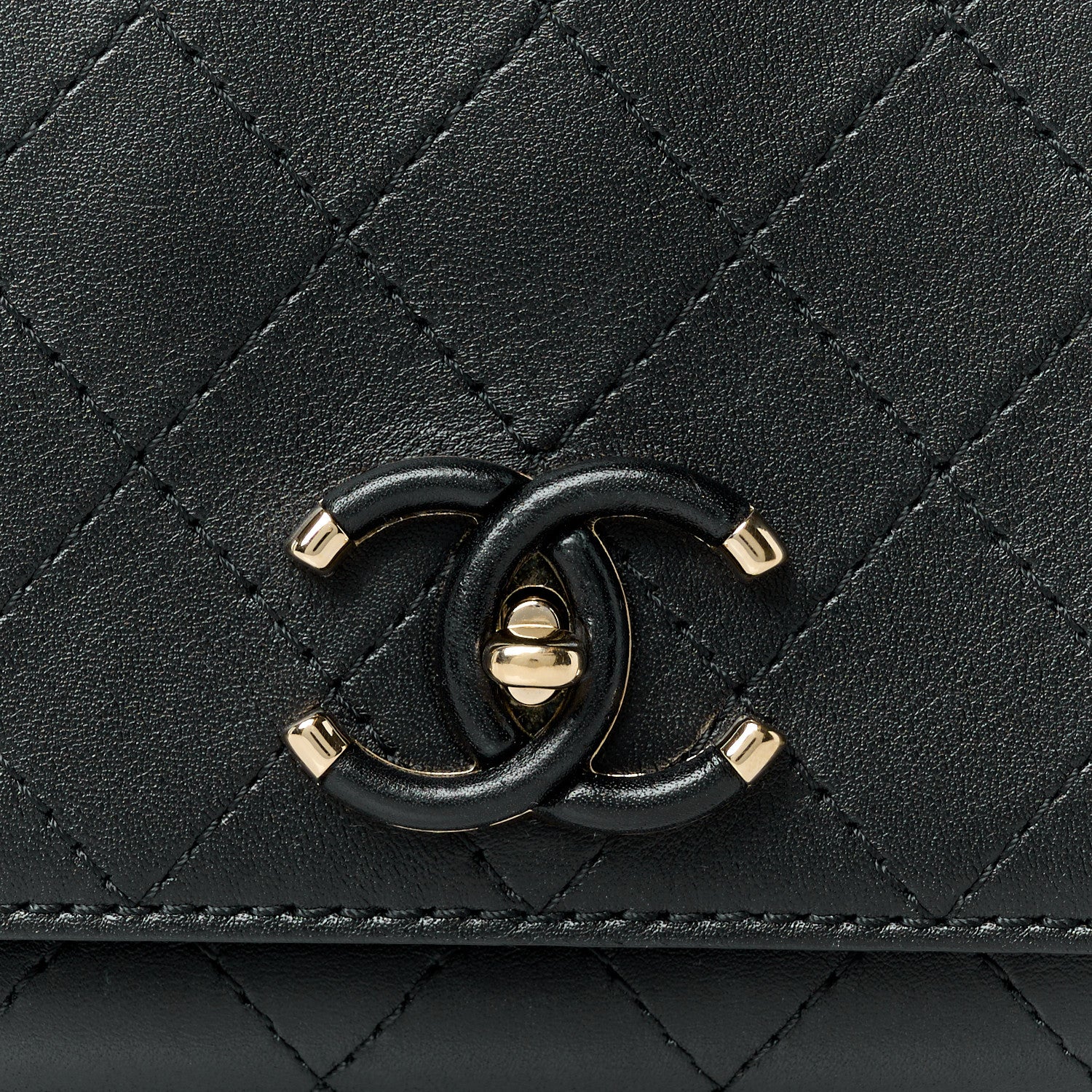 Calfskin Stitched CC Case Flap Bag Black
