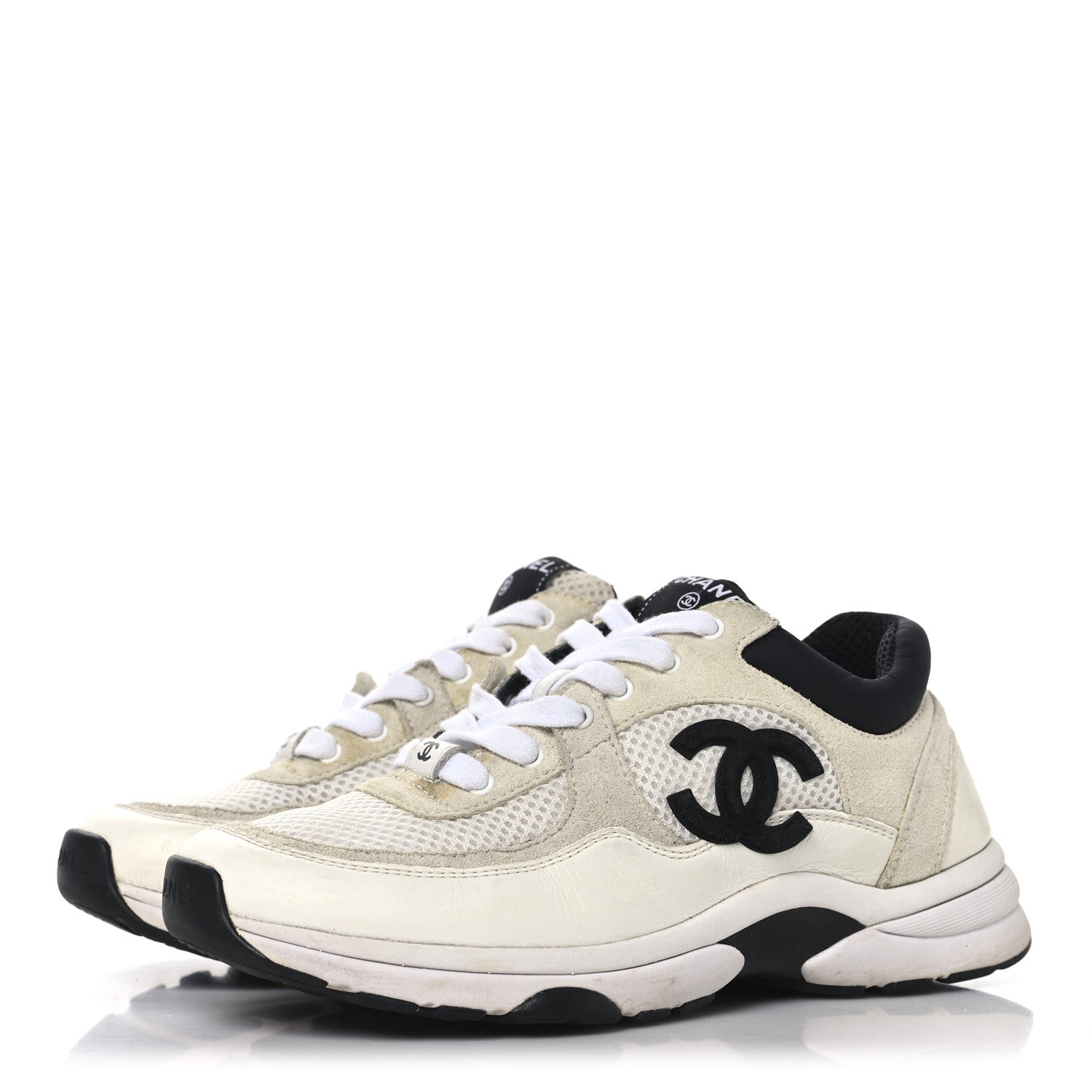 Mesh Suede Calfskin Grained Calfskin Womens CC Sneakers 37 White Black