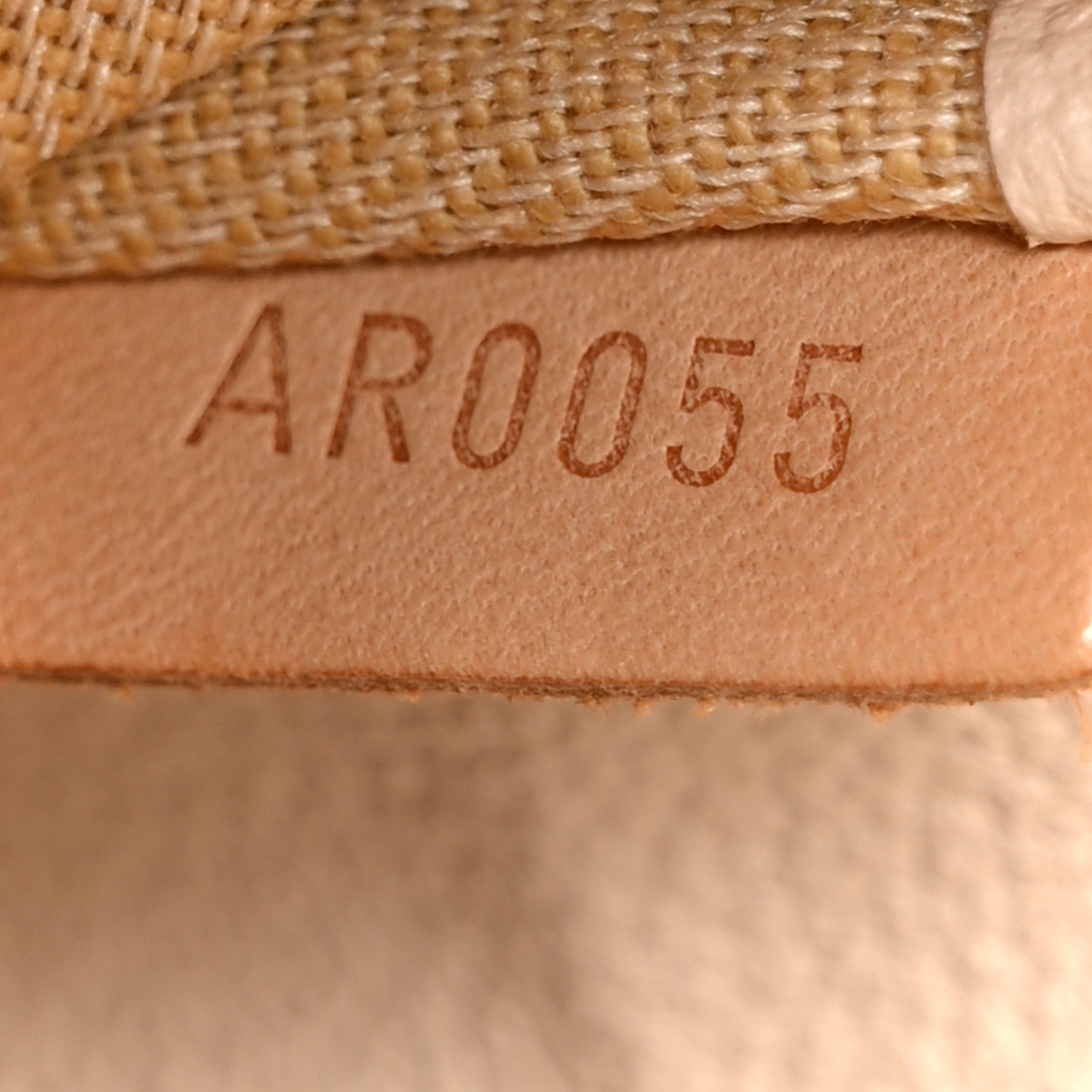 Monogram Spontini