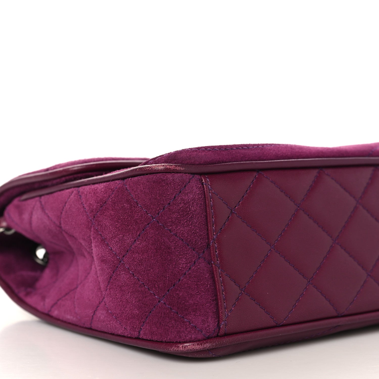 Suede Lambskin Scallop Quilted Medium Pagoda Flap Purple