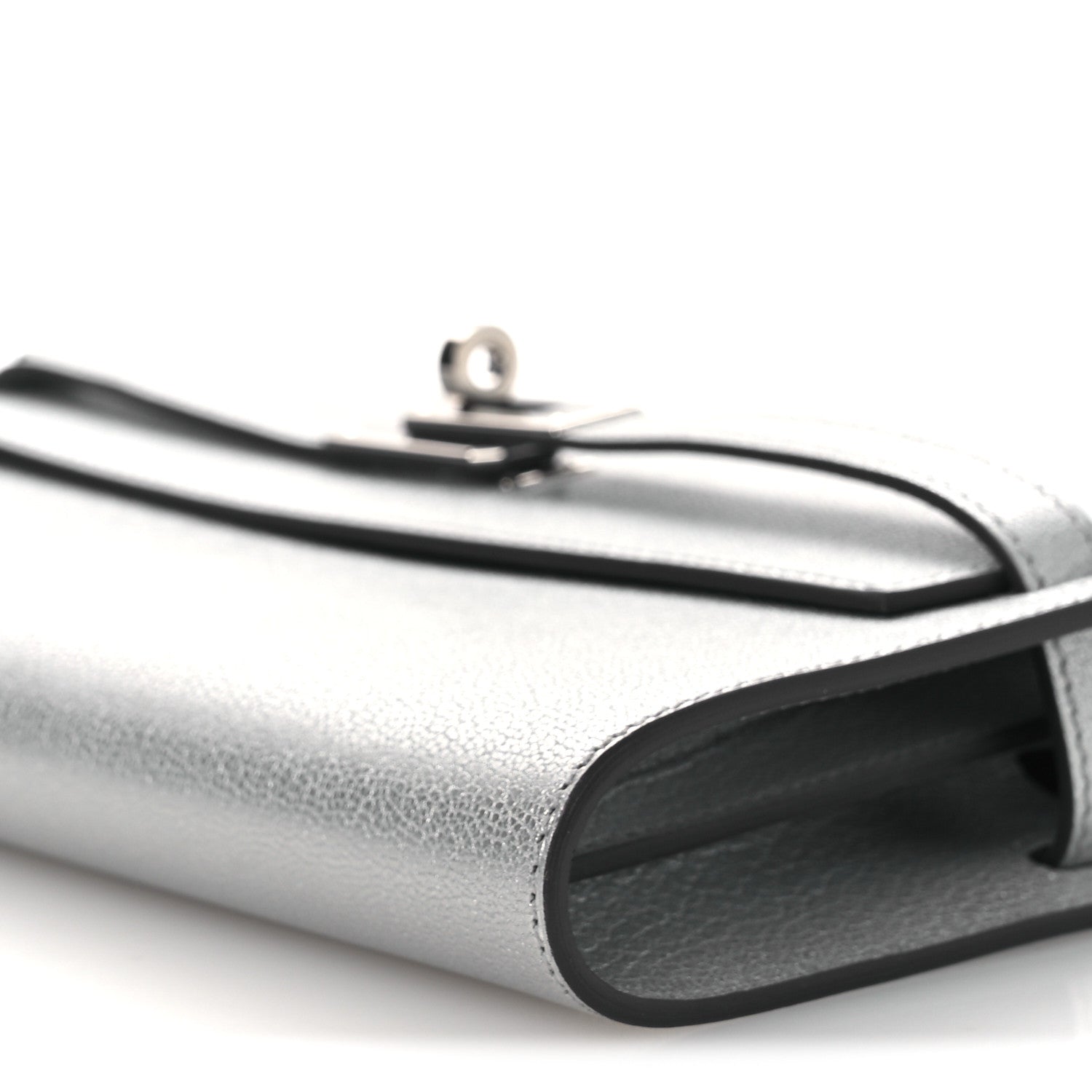 Metallic Chevre Chamkilight Kelly Wallet To Go Argent