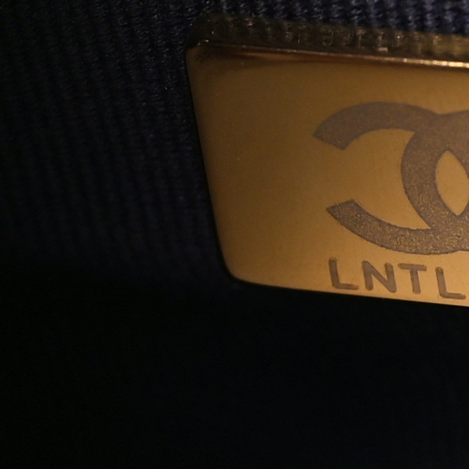 Shiny Caviar Preppy Coco Small Flap Navy