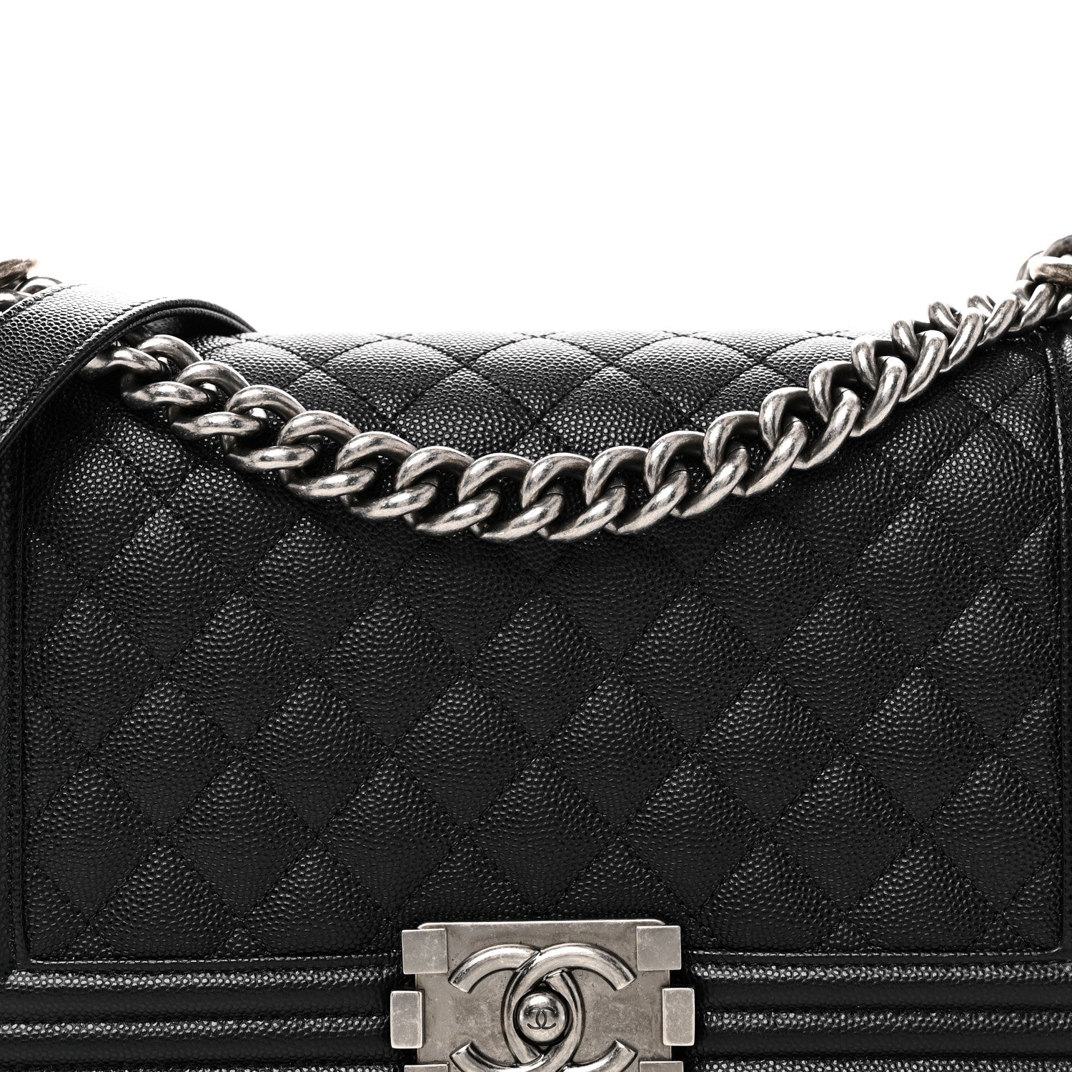 Caviar Quilted Medium Boy Flap Black