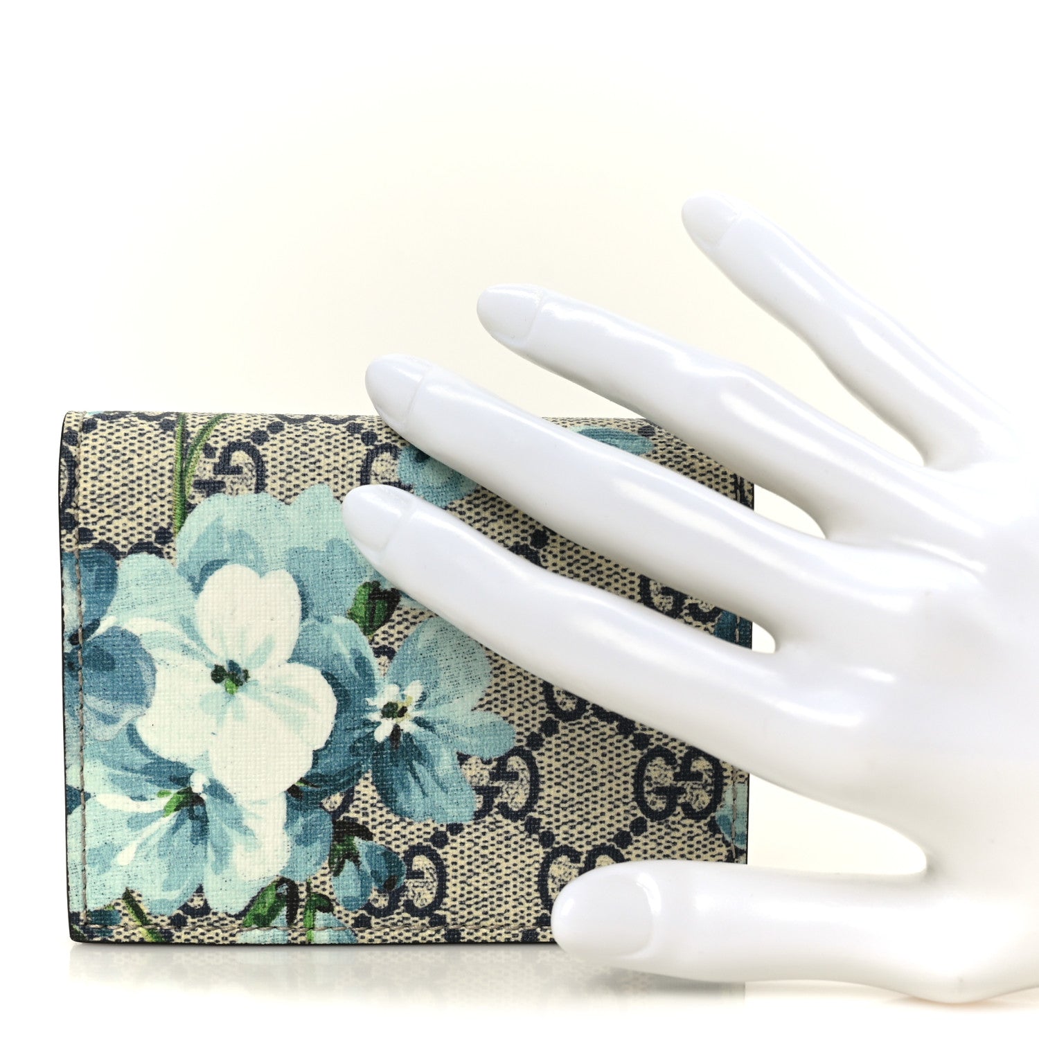 GG Supreme Monogram Blooms Card Case Beige Blue Navy Hibiscus Red