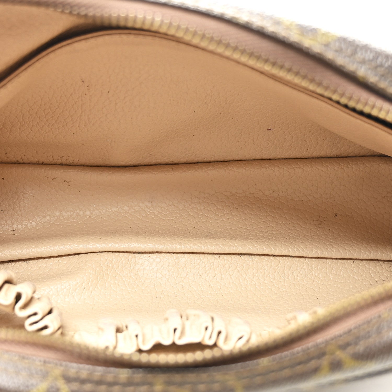 Monogram Trousse Toilette 23