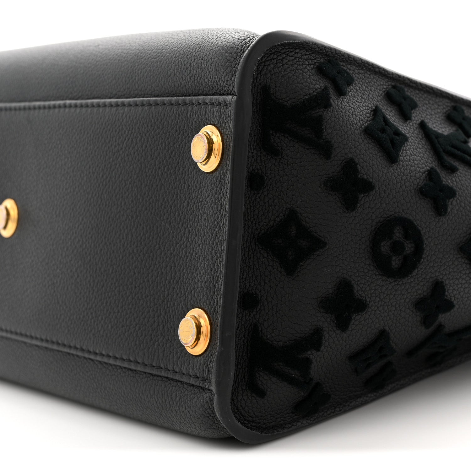 Calfskin Monogram Tufting On My Side Black