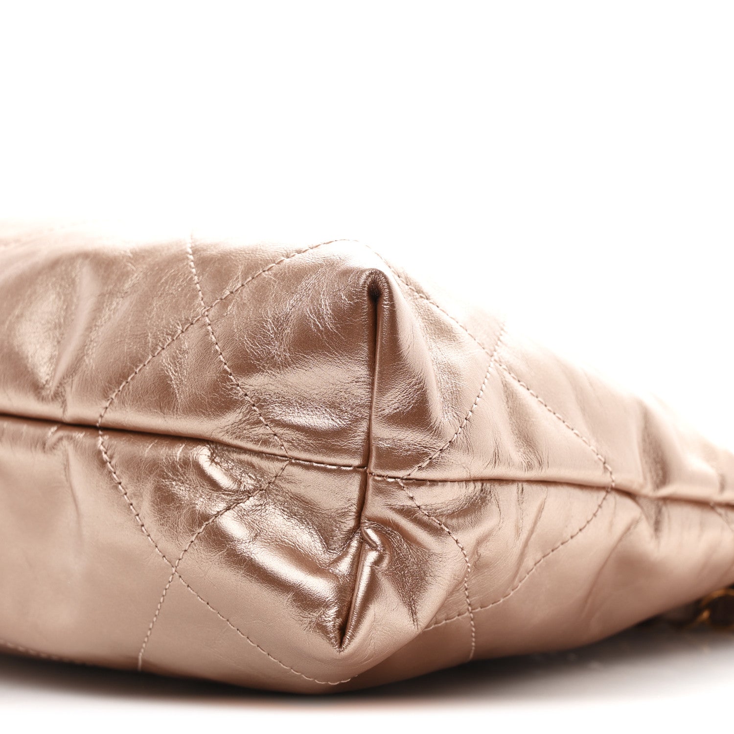 Metallic Calfskin Quilted Small Chanel 22 Pink