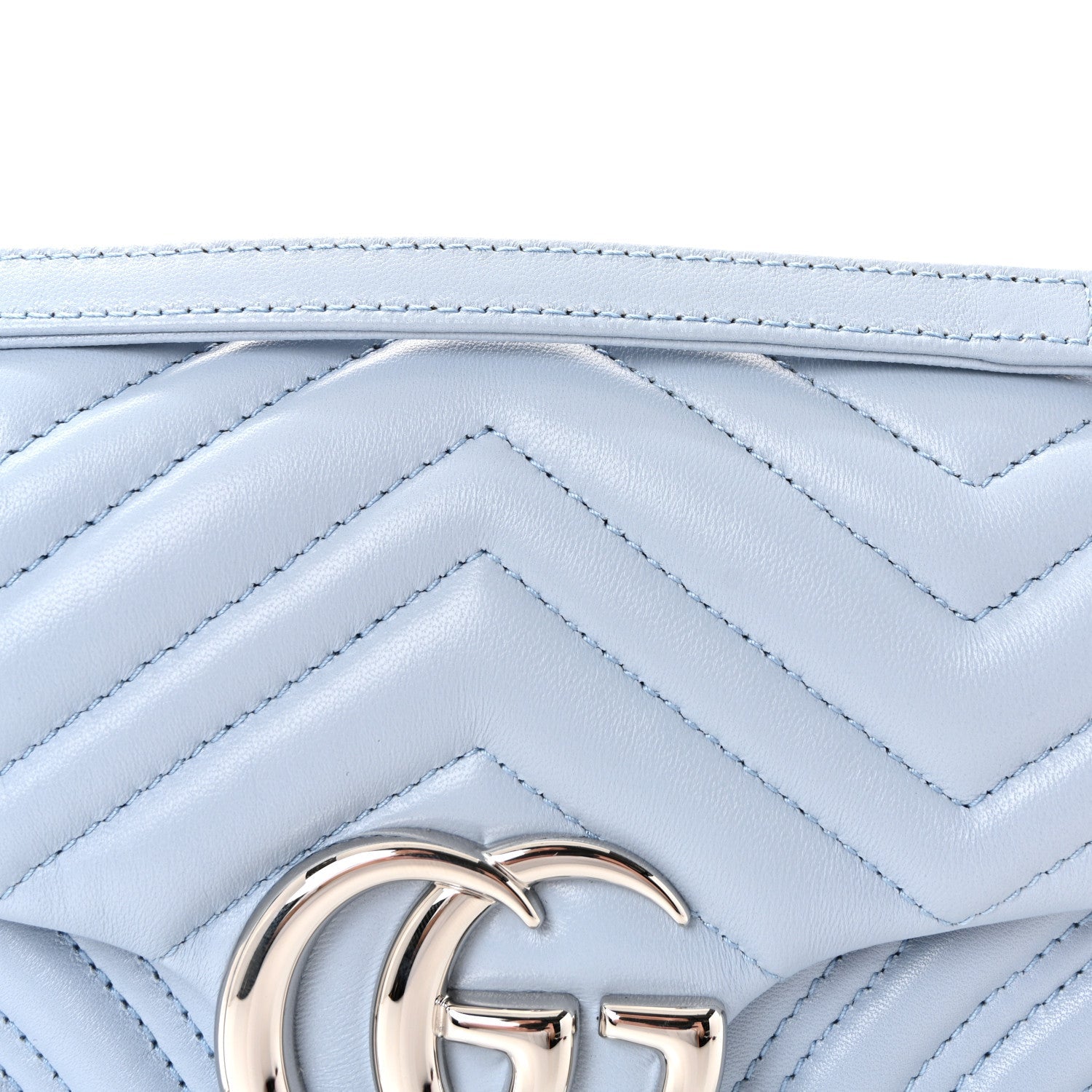Calfskin Matelasse Medium GG Marmont Shoulder Bag Light Blue