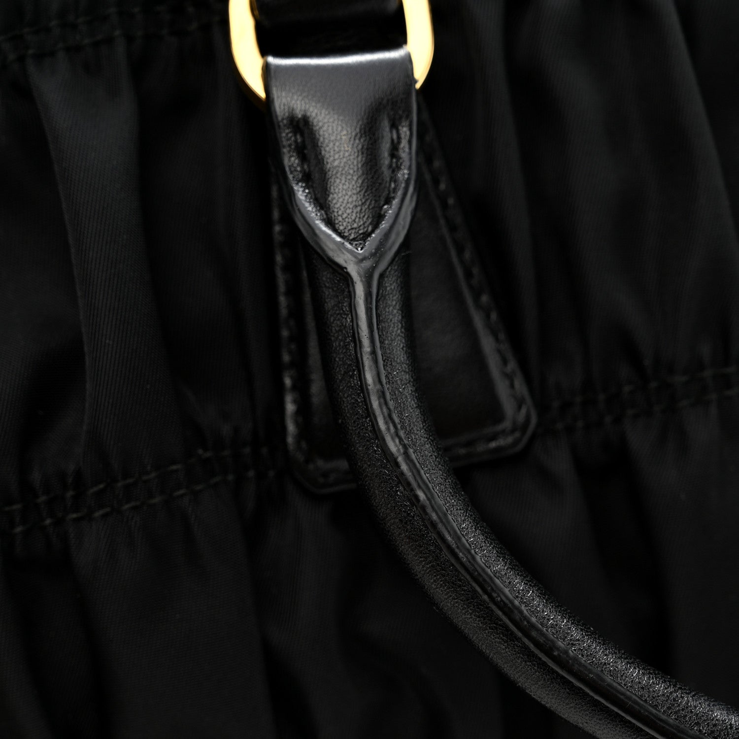 Tessuto Nylon Gaufre Tote Black