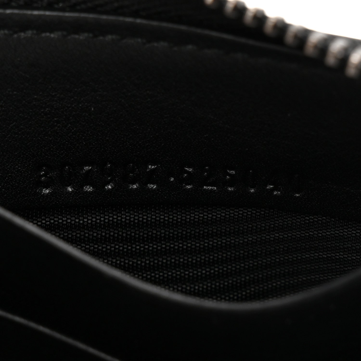 Guccissima Signature Zip Around Wallet Black