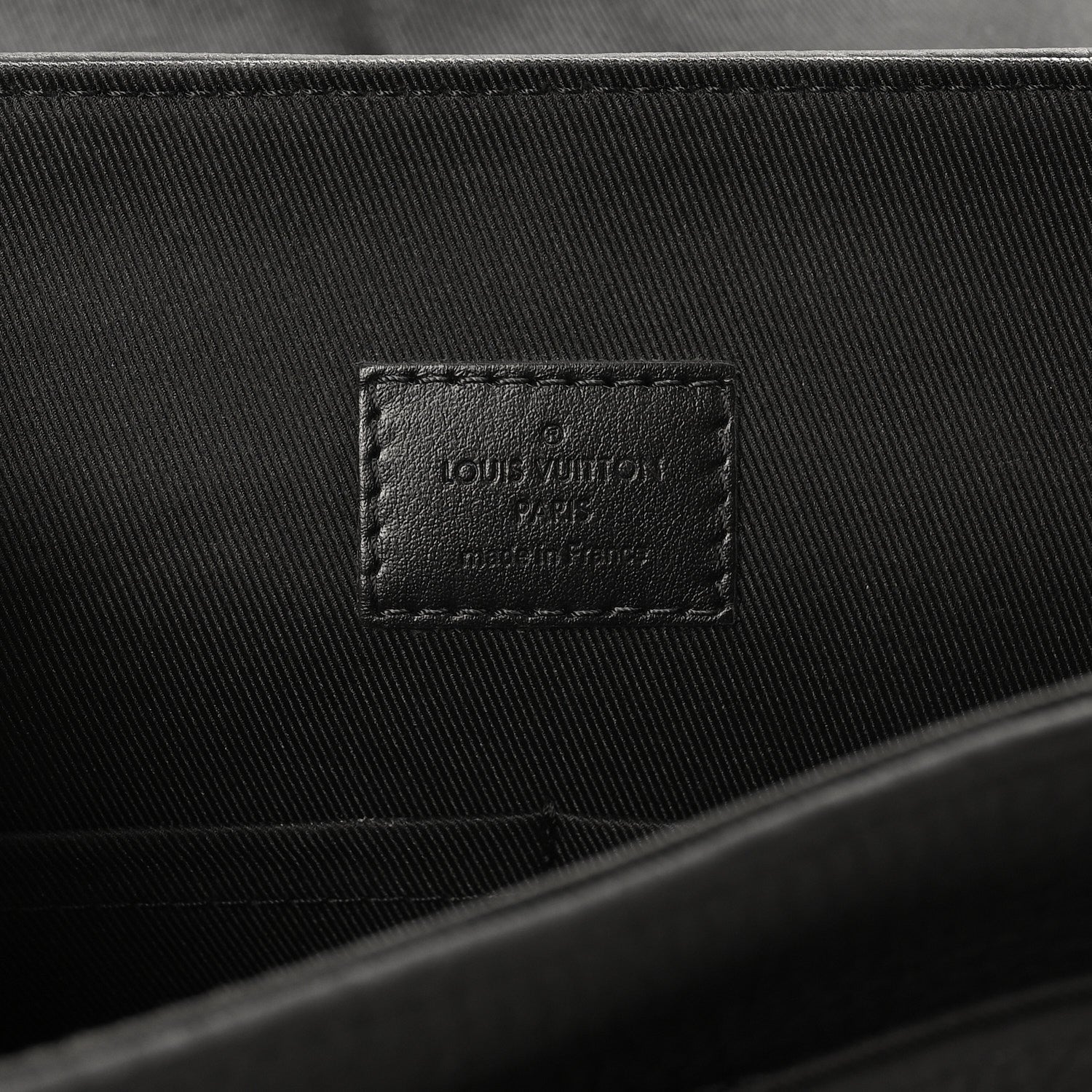 Taurillon Christopher Messenger Black