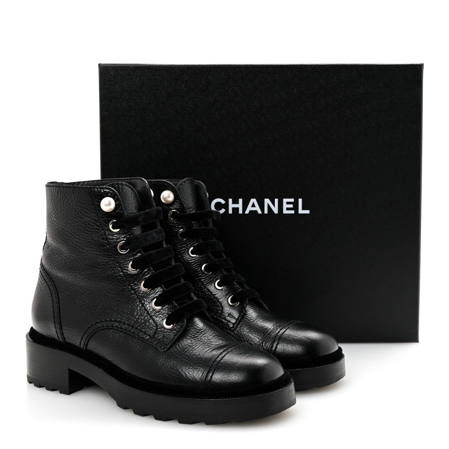 Shiny Calfskin Velvet Pearl Combat Short Boots 37 Black