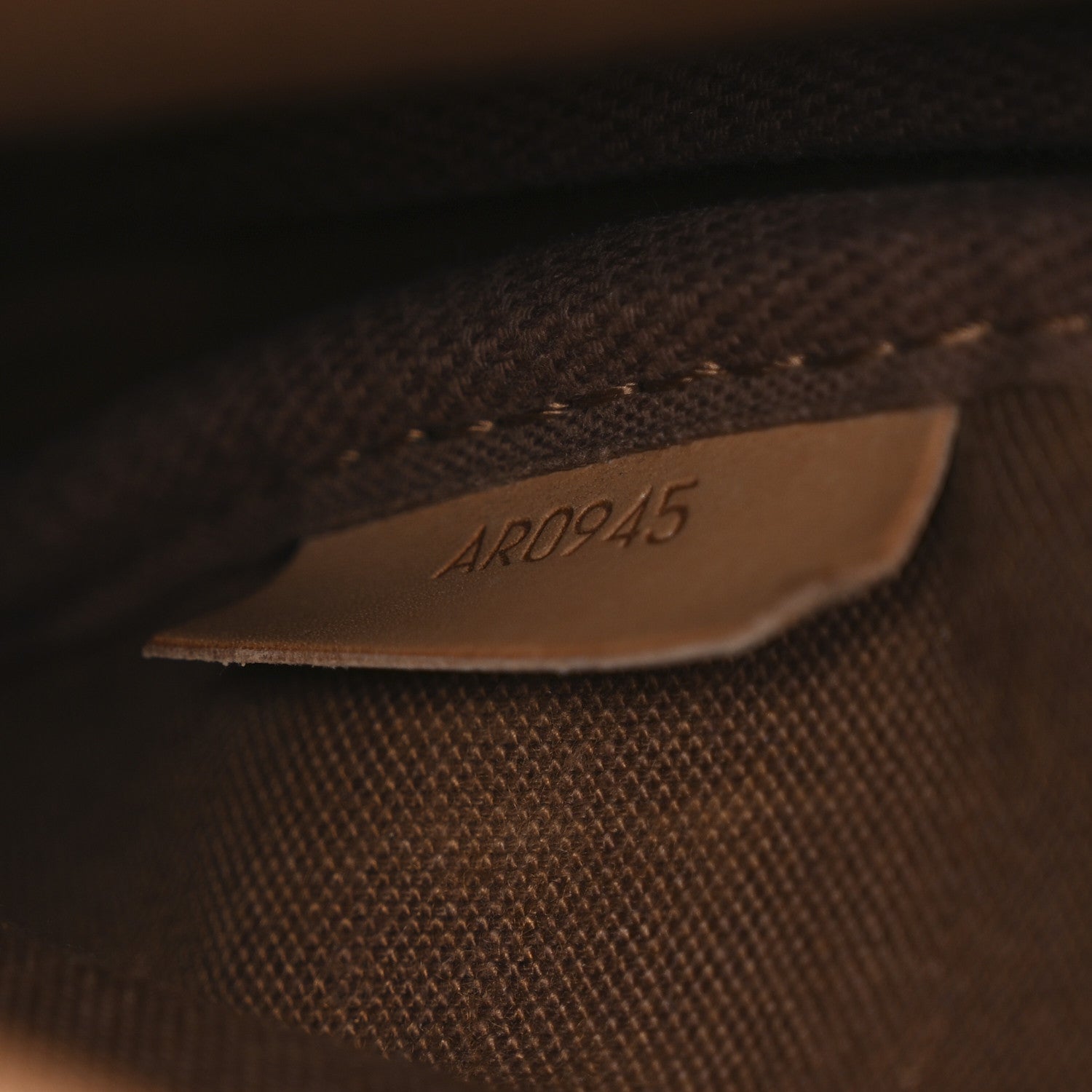 Monogram Saumur 30
