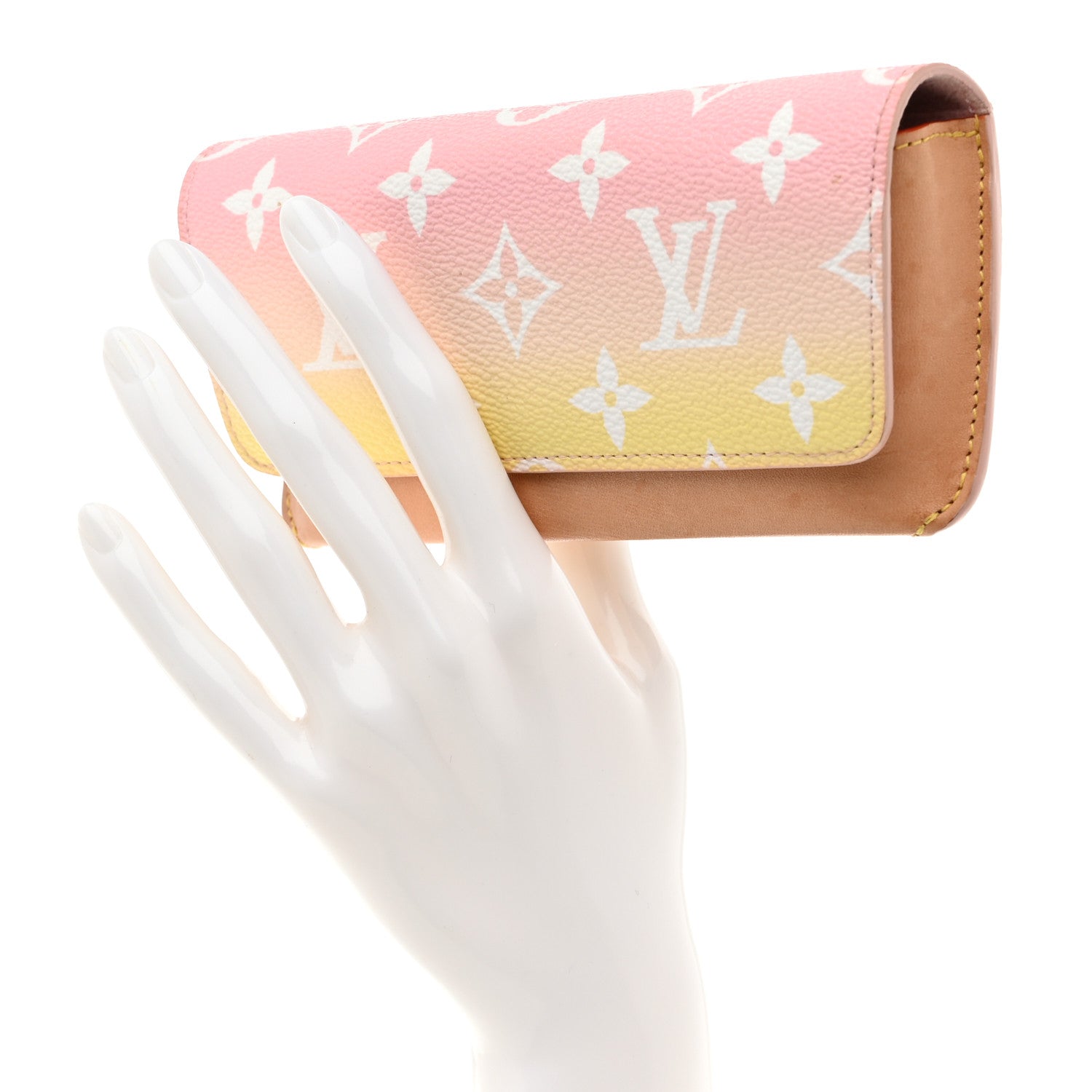 Monogram Giant By The Pool Woody Glasses Case Light Pink