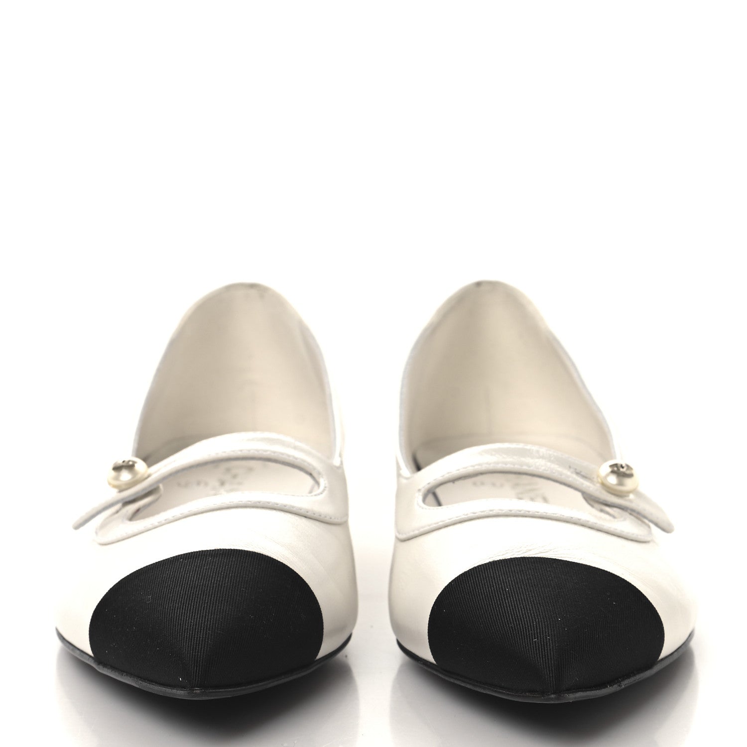Shiny Lambskin Grosgrain Pearl Mary Janes Flats 40 White Black
