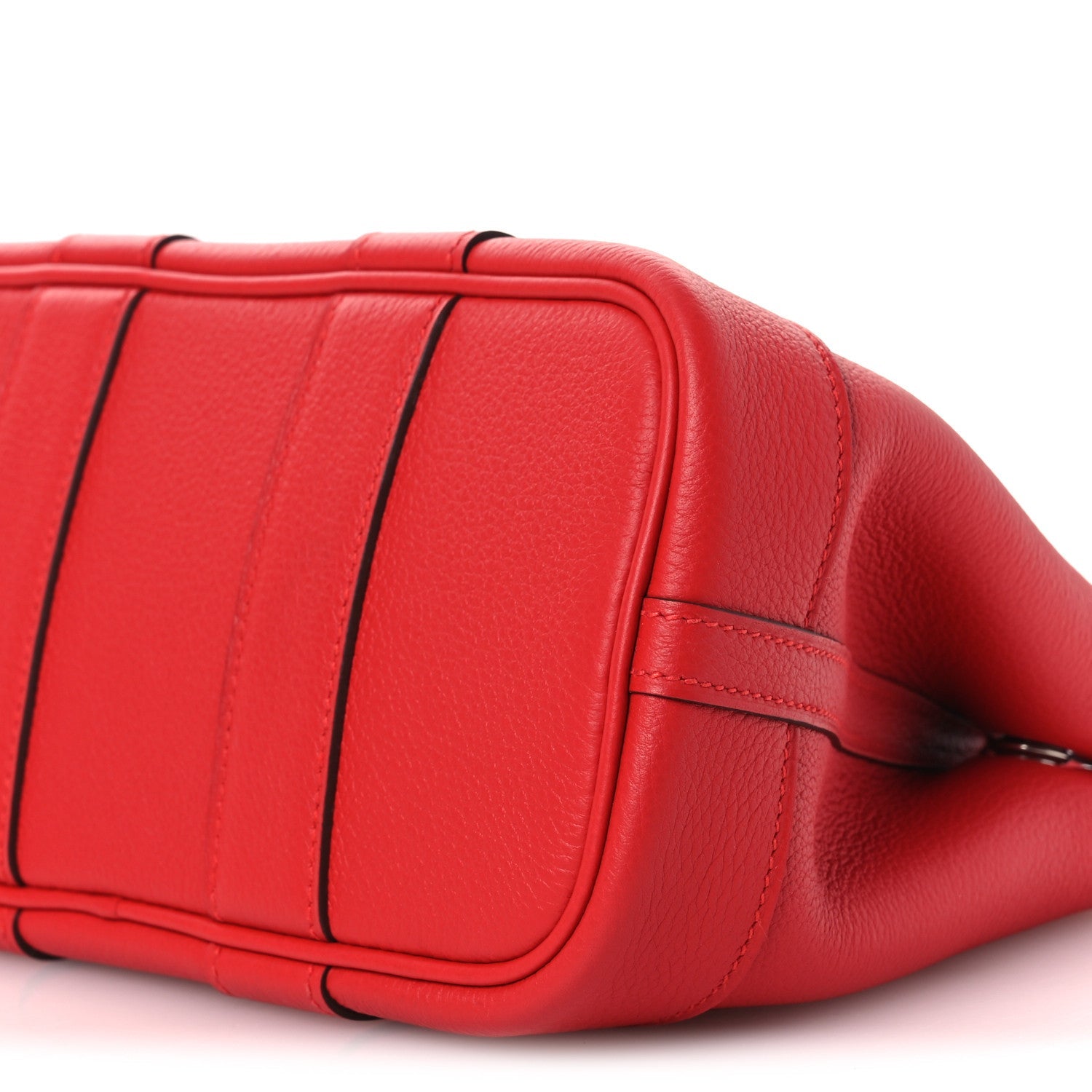 Togo Neo Garden 23 Rouge Radieux