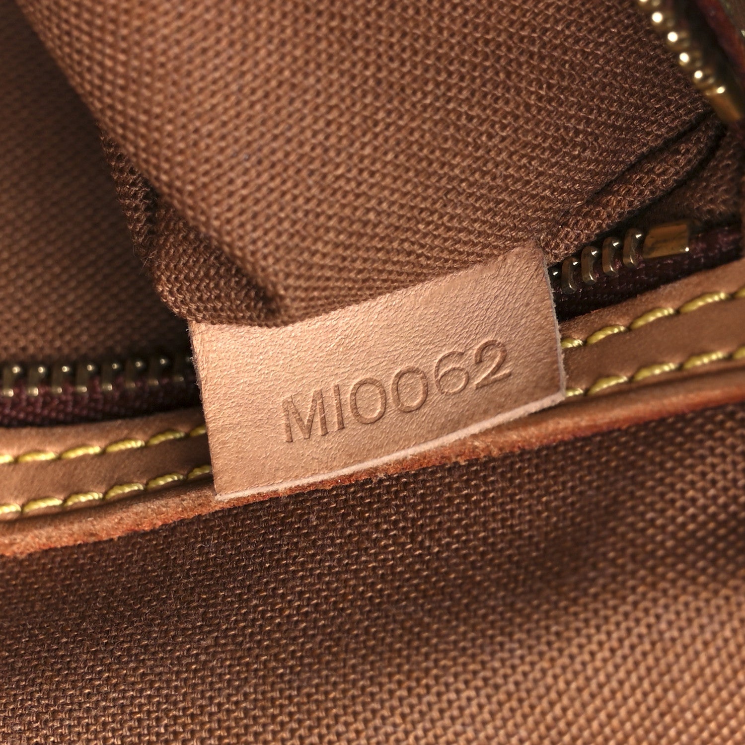 Monogram Mini Looping