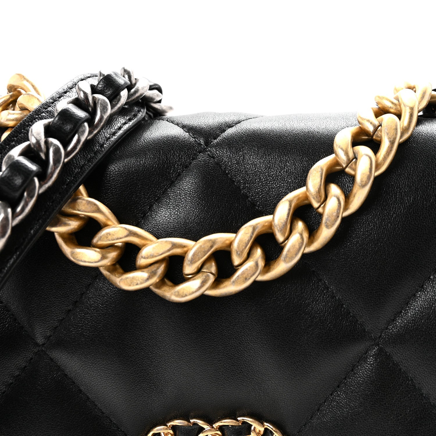 Lambskin Quilted Medium Chanel 19 Flap Black