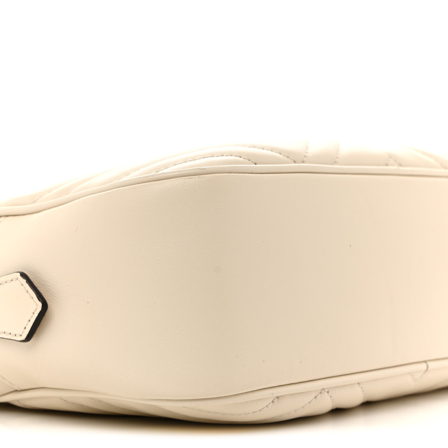 Calfskin Matelasse Small GG Marmont Chain Shoulder Bag White