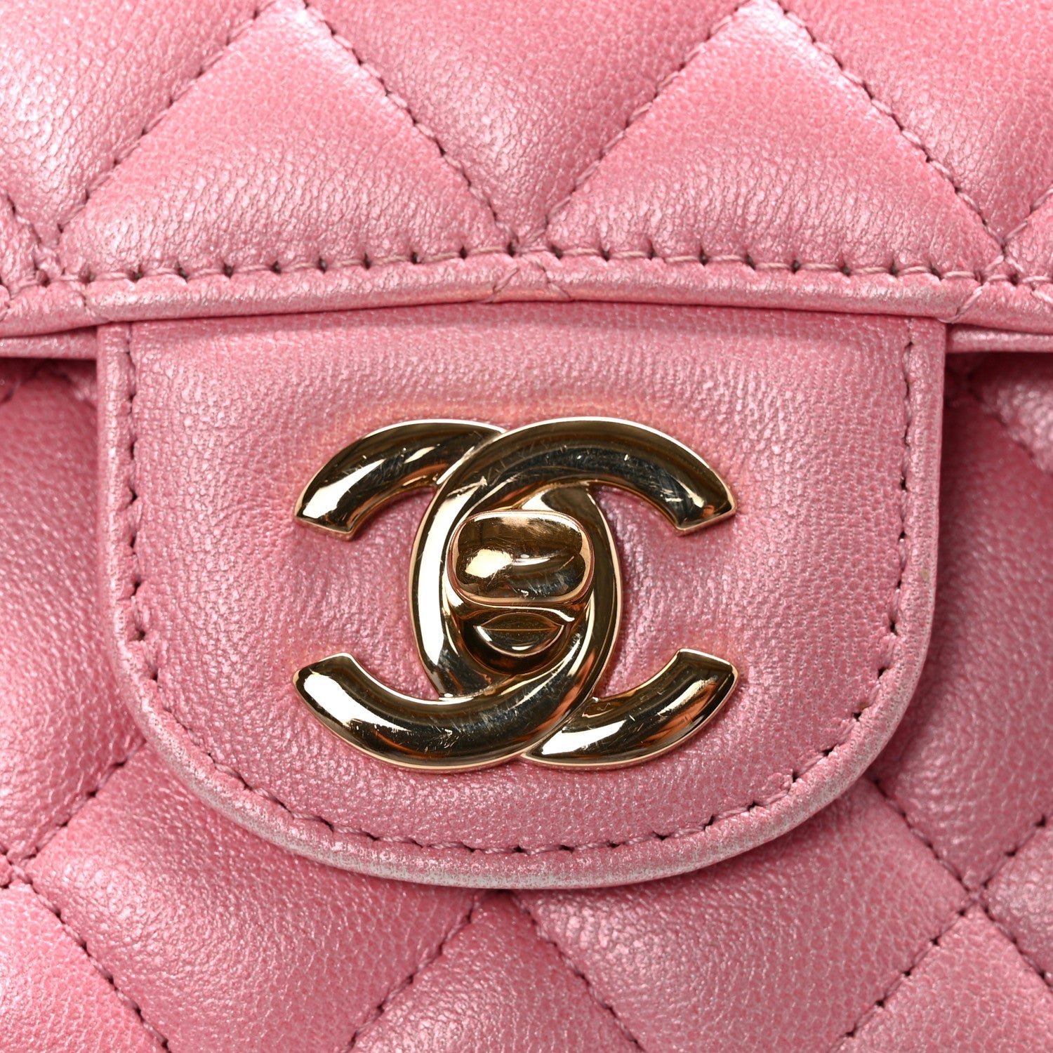 Cloudy Pearly Goatskin Quilted Medium Double Flap Pink